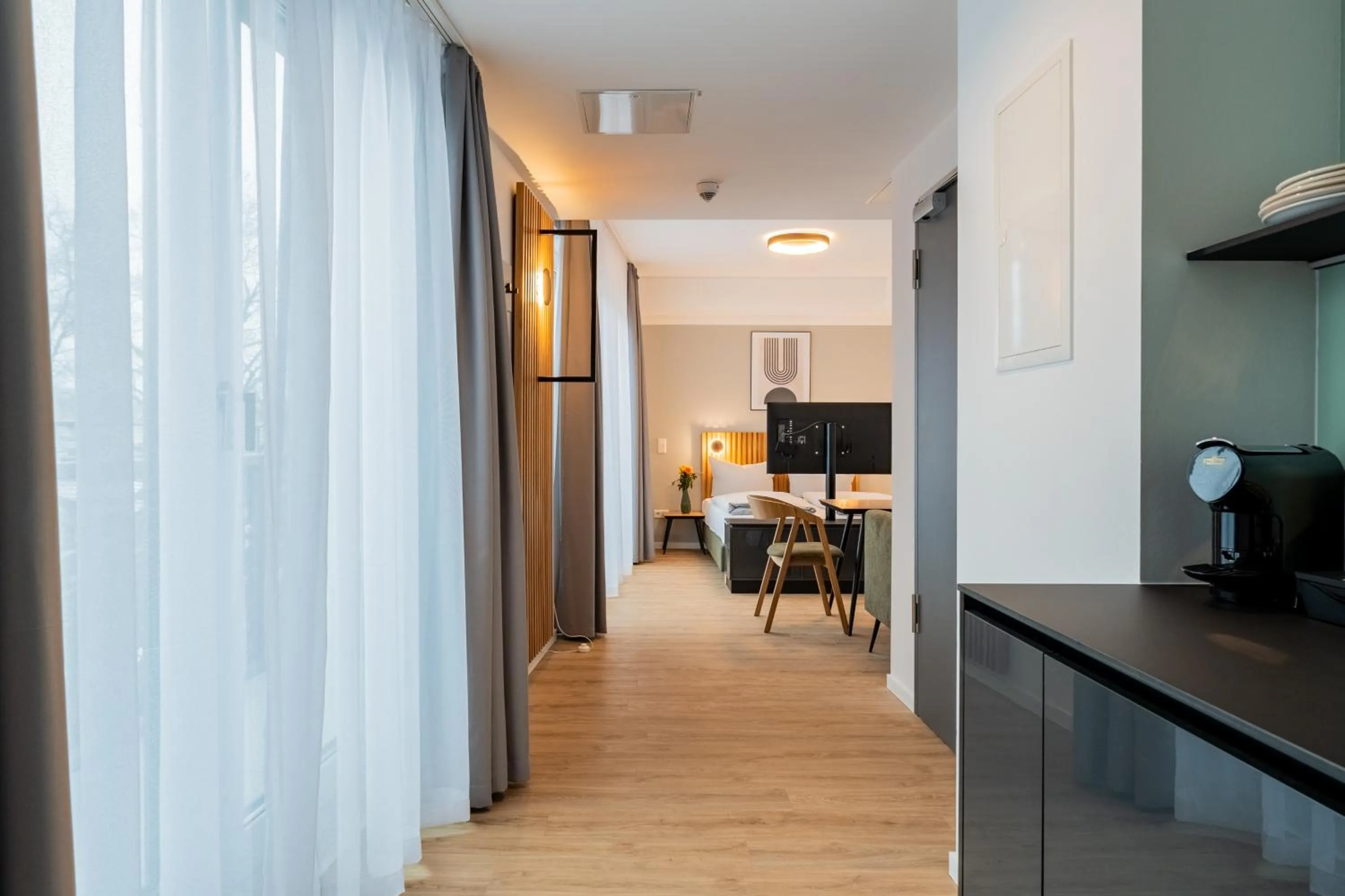 Photo of the whole room in Nena Apartments Berlin Adlershof