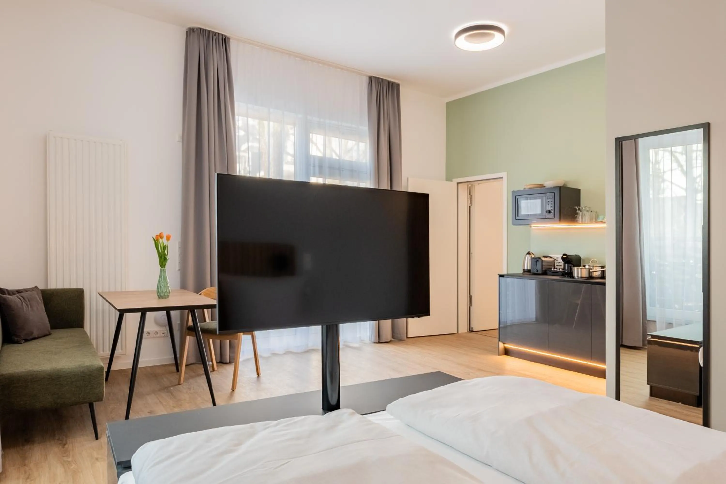 Photo of the whole room, Bed in Nena Apartments Berlin Adlershof