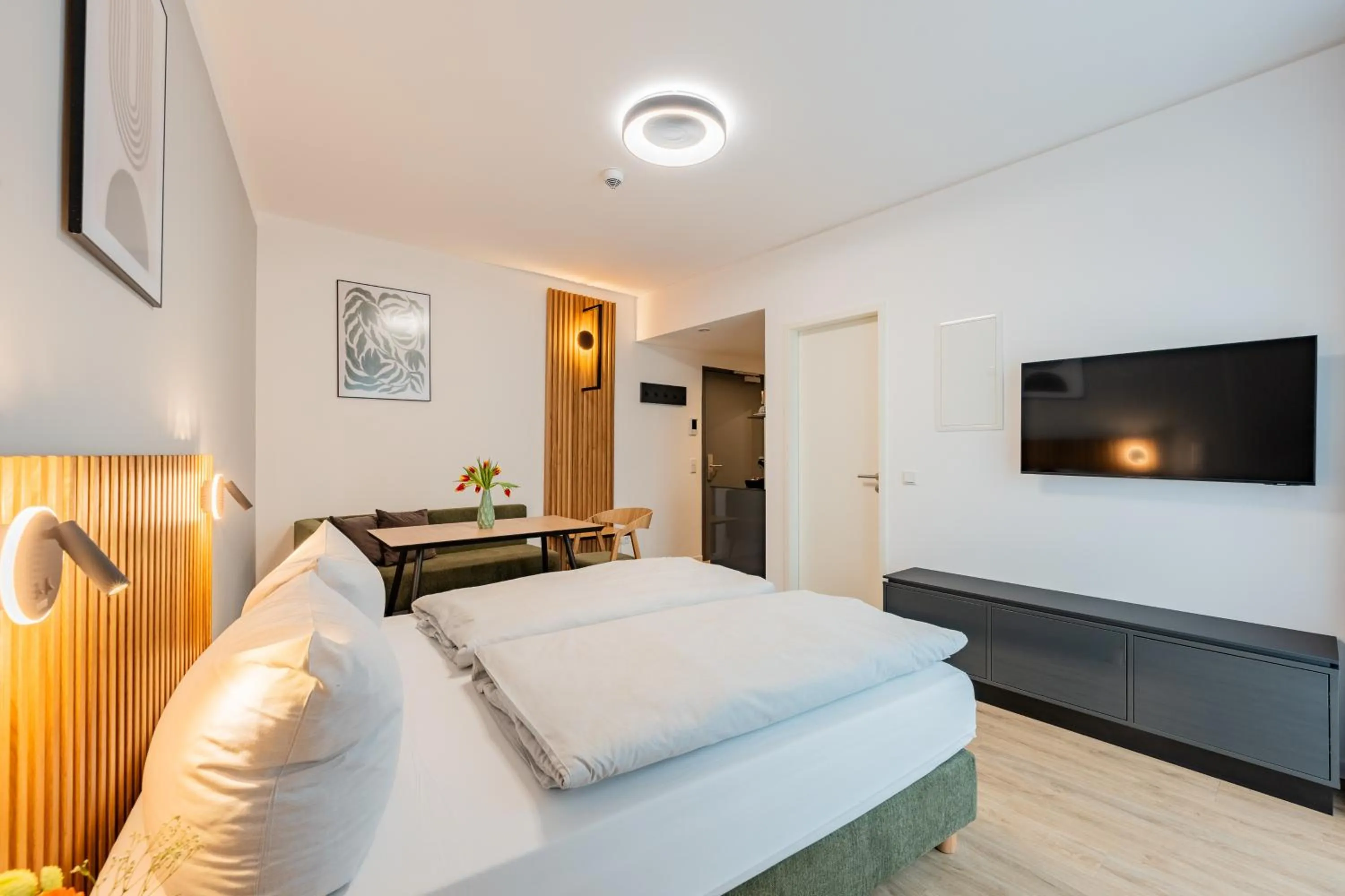 Photo of the whole room, Bed in Nena Apartments Berlin Adlershof