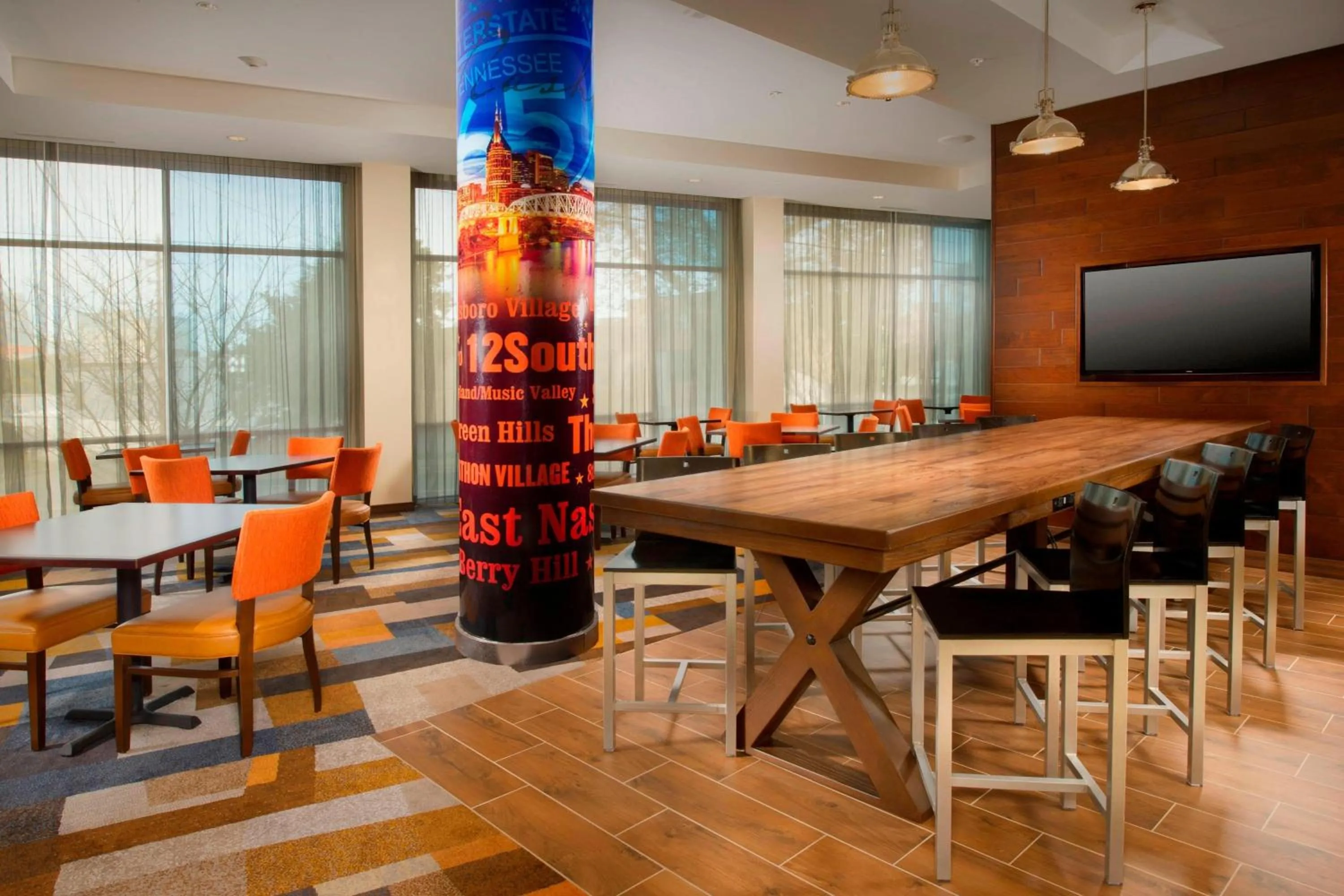 Breakfast in Fairfield Inn and Suites by Marriott Nashville Downtown/The Gulch