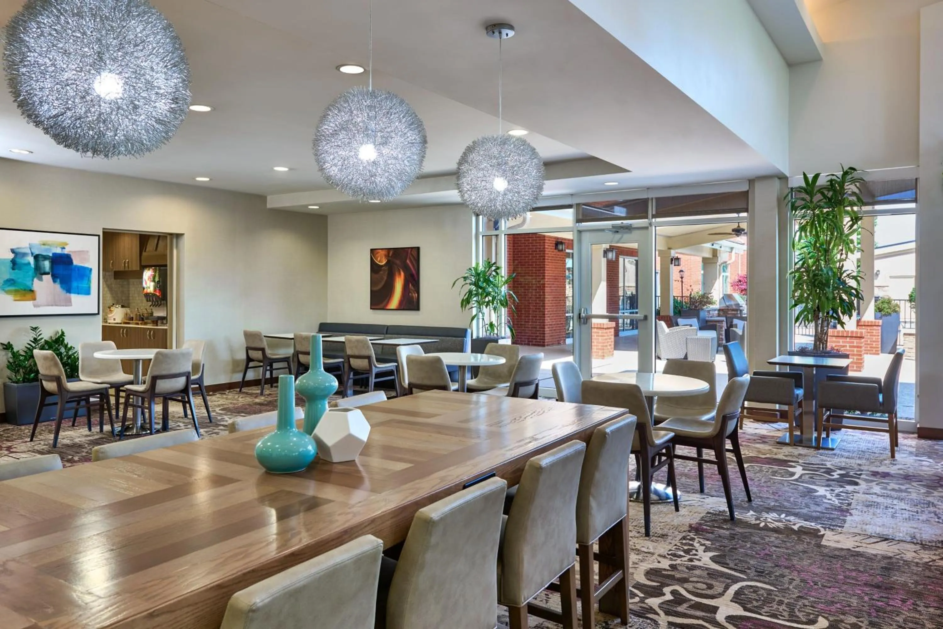 Restaurant/places to eat in Residence Inn by Marriott Nashville South East/Murfreesboro