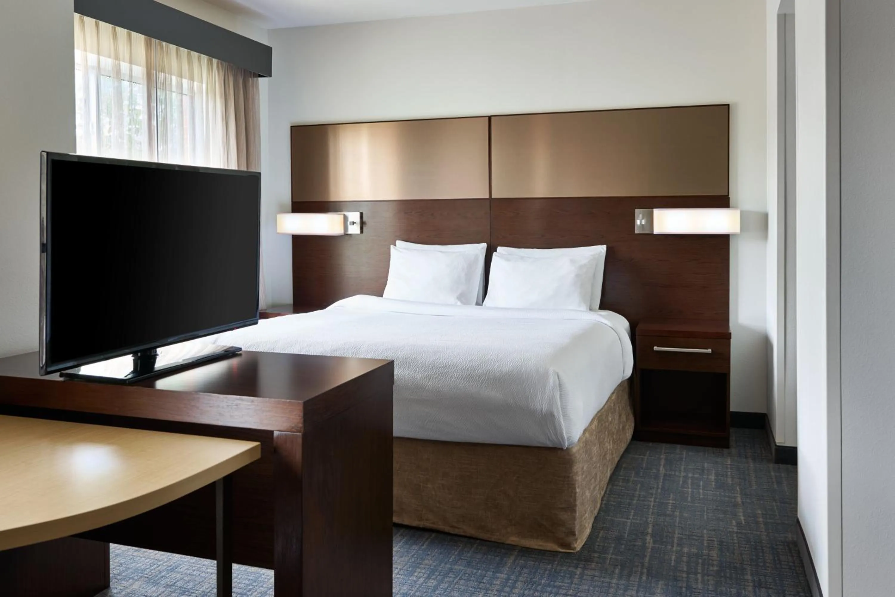 Photo of the whole room, Bed in Residence Inn by Marriott Nashville South East/Murfreesboro