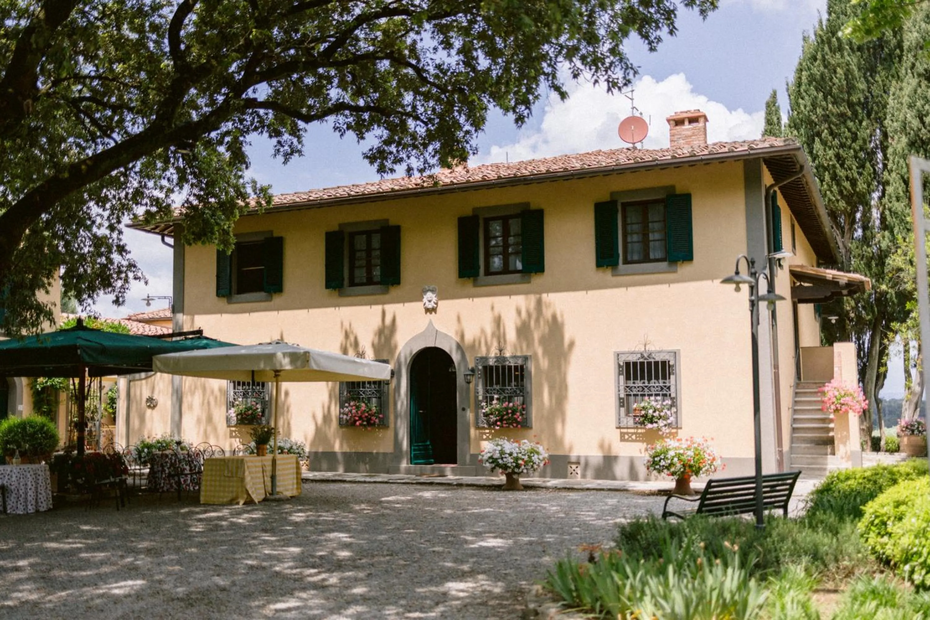 Property building in Villa Delia Hotel and Cooking School