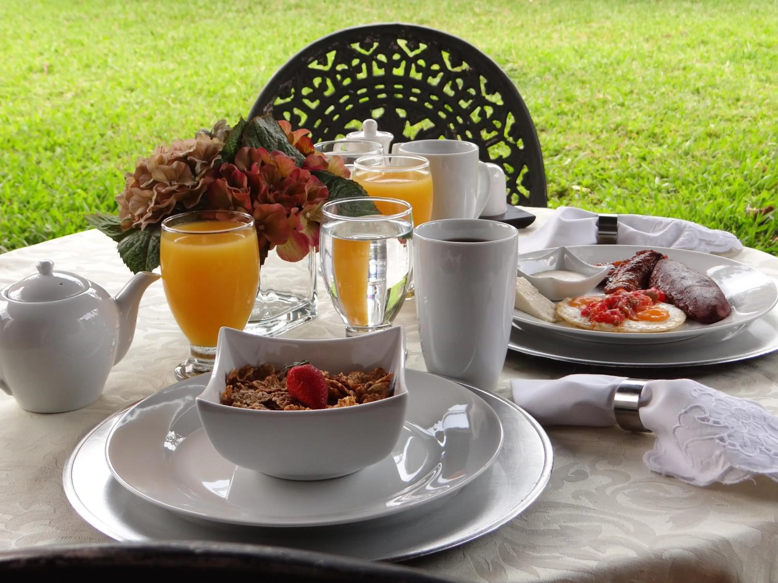 Breakfast in Casa Degraciela - Hotel Boutique