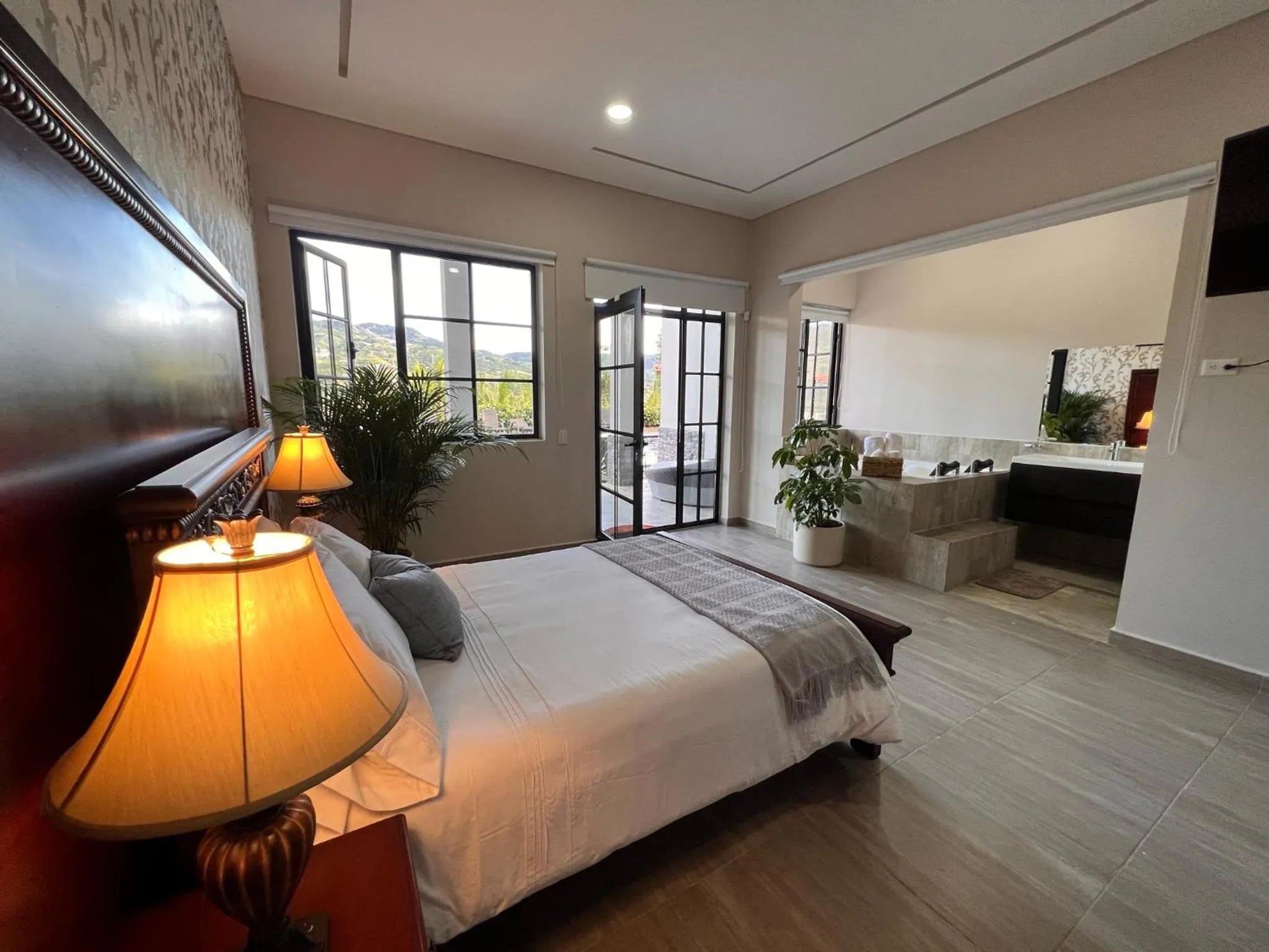 Photo of the whole room, Bed in 1714 Hotel Boutique Guatapé