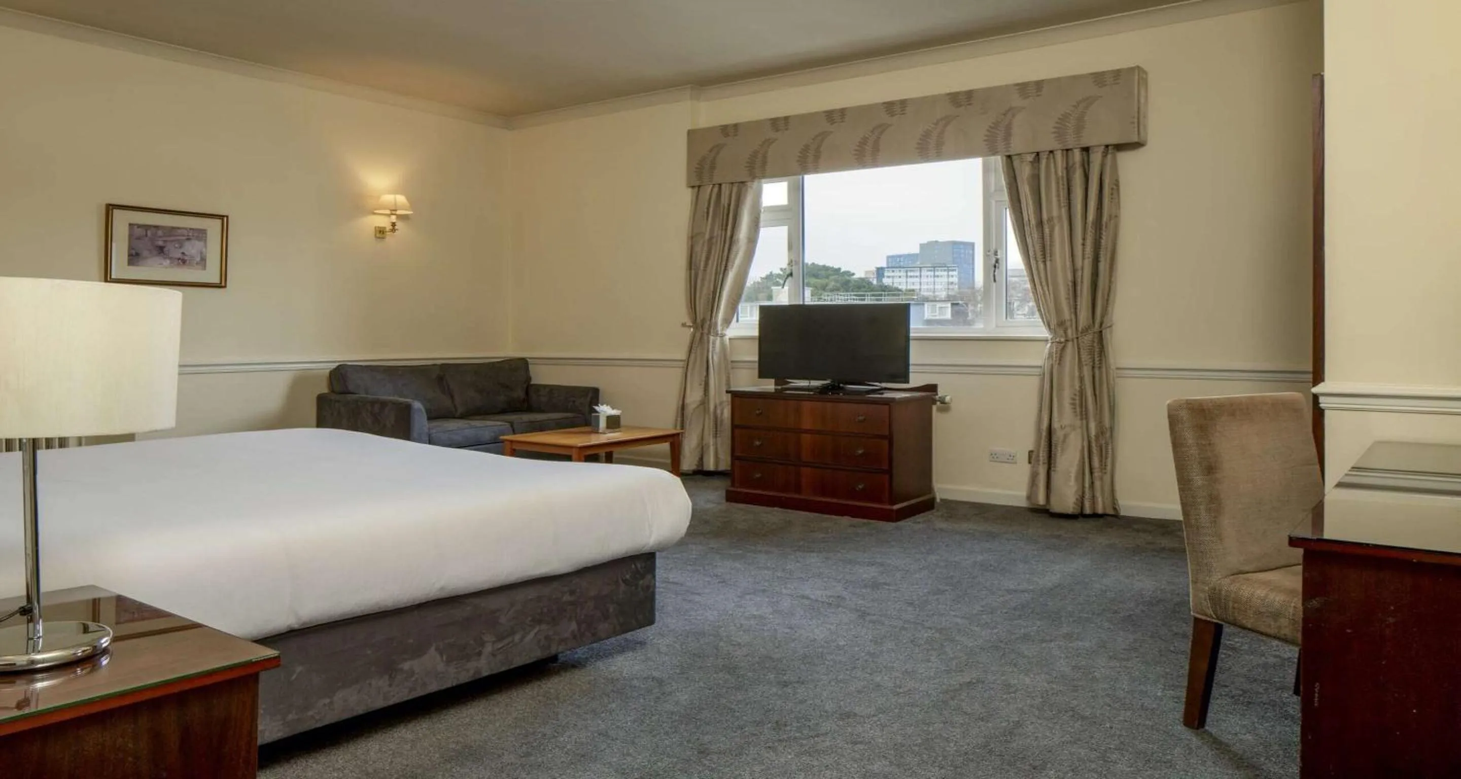 Bedroom, Bed in Bournemouth Carlton Hotel, BW Signature Collection