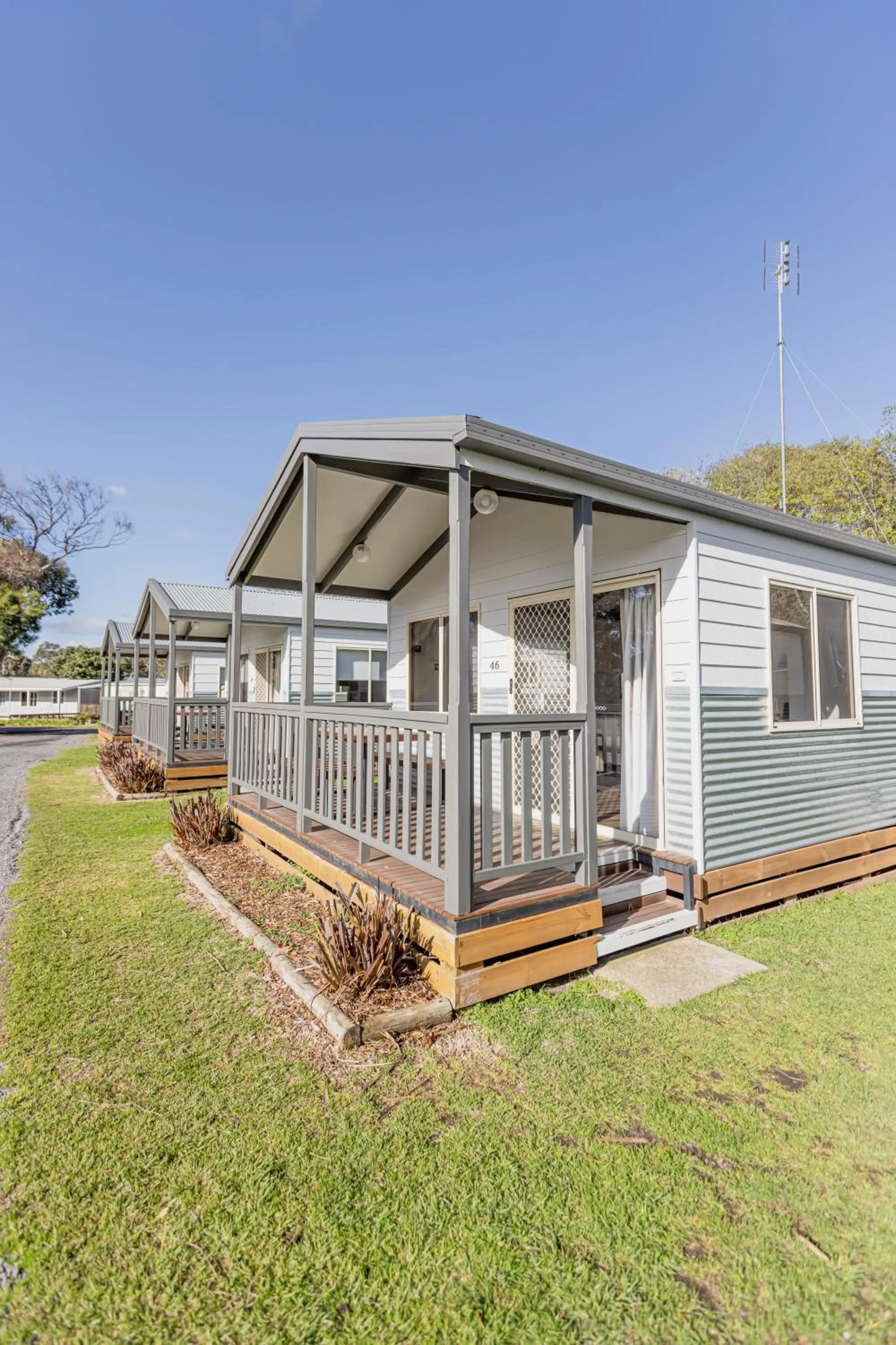 Property building in Ocean Grove Holiday Park