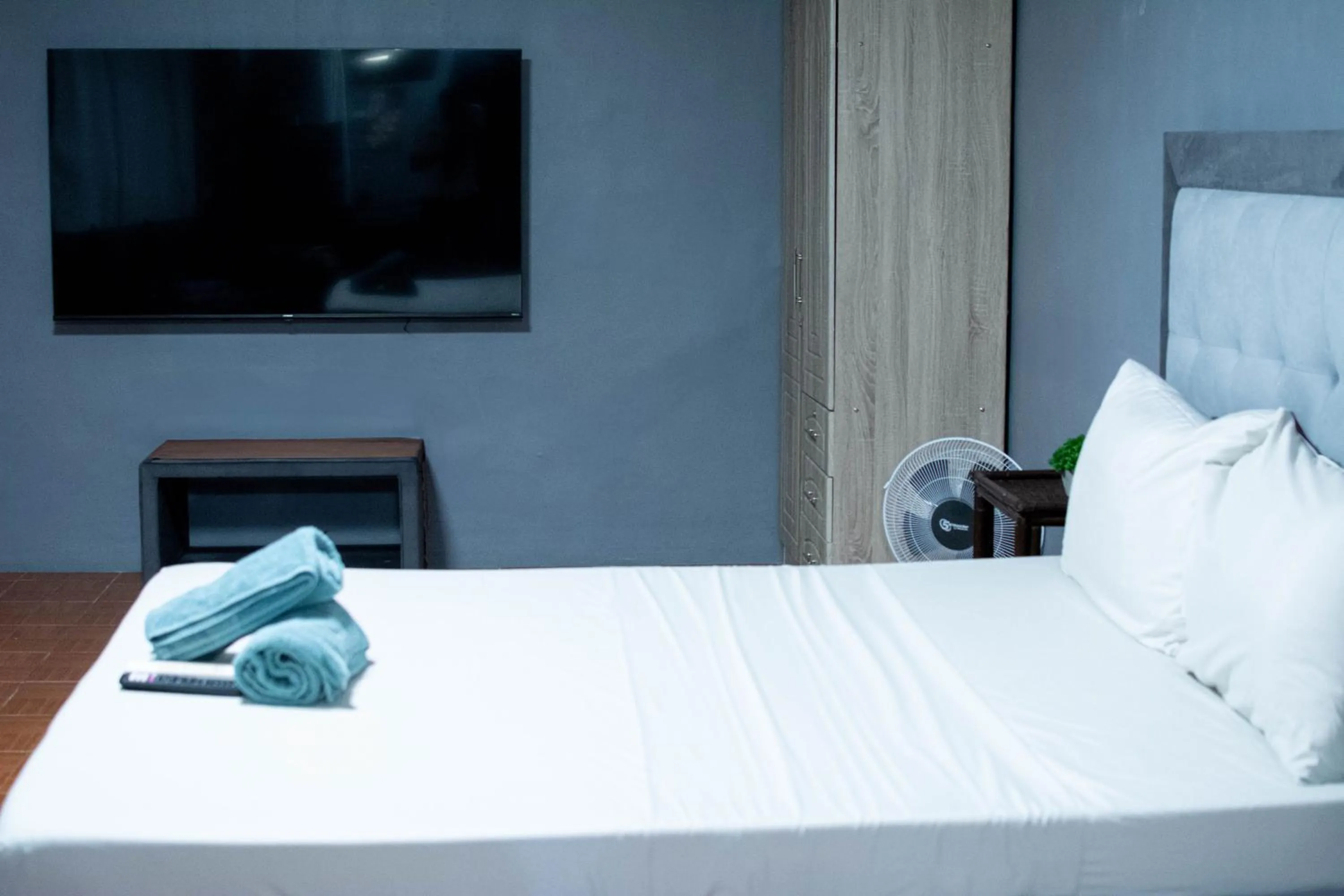 Bed in Vincent Resort Hotel