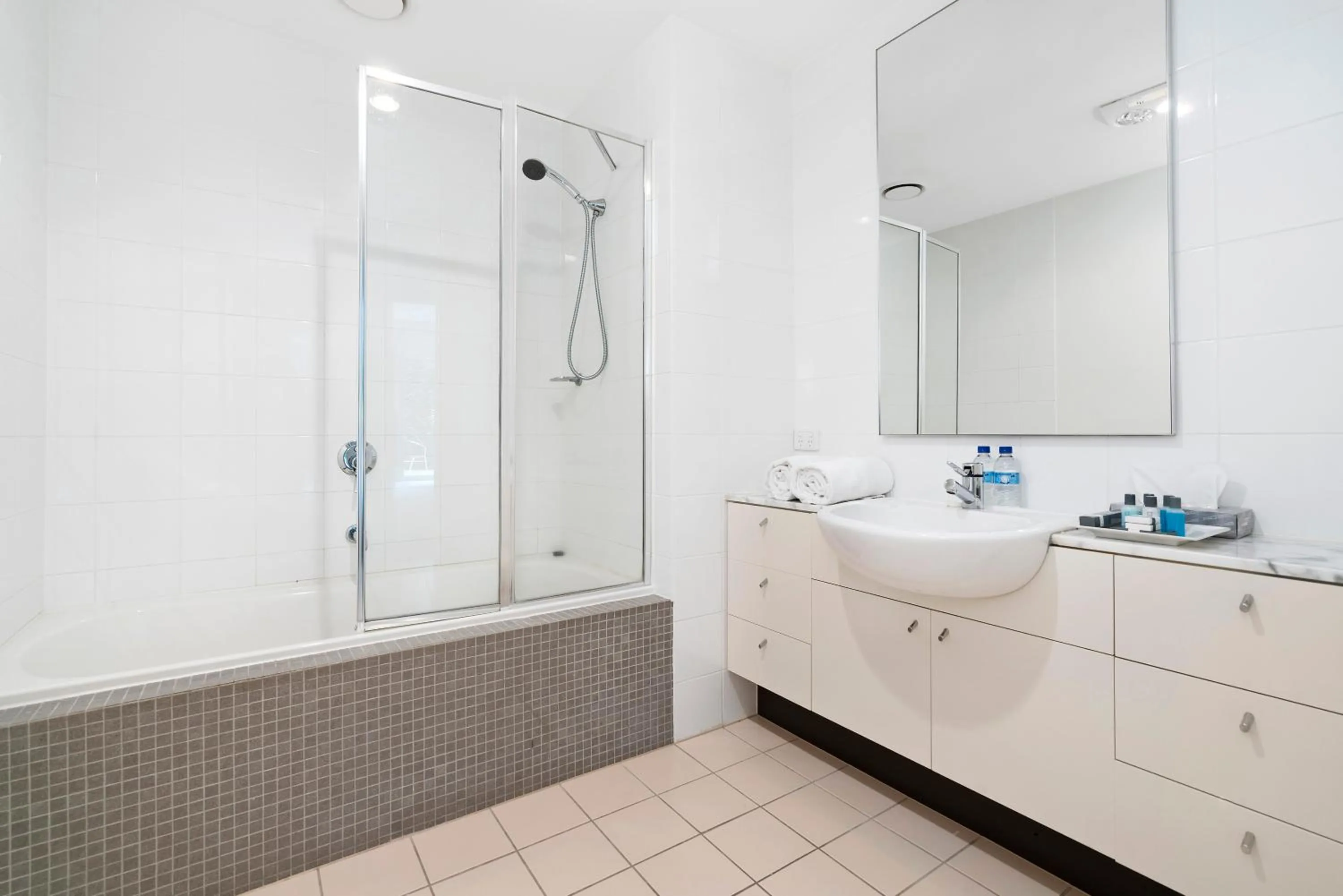 Brighton Bay Apartments