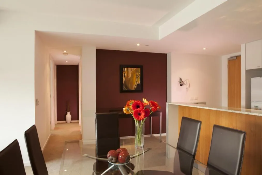 Dining area in Brighton Bay Apartments