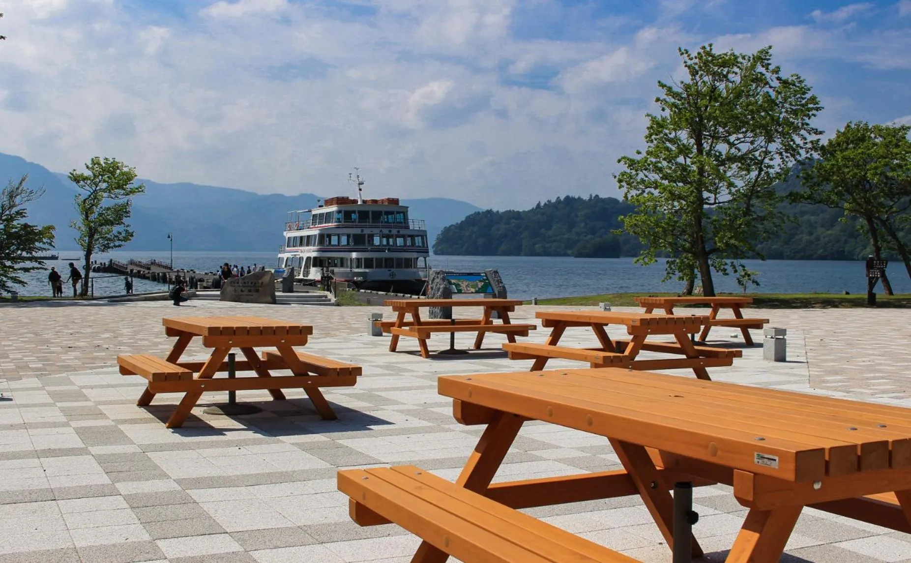 Towadako Lakeside Hotel