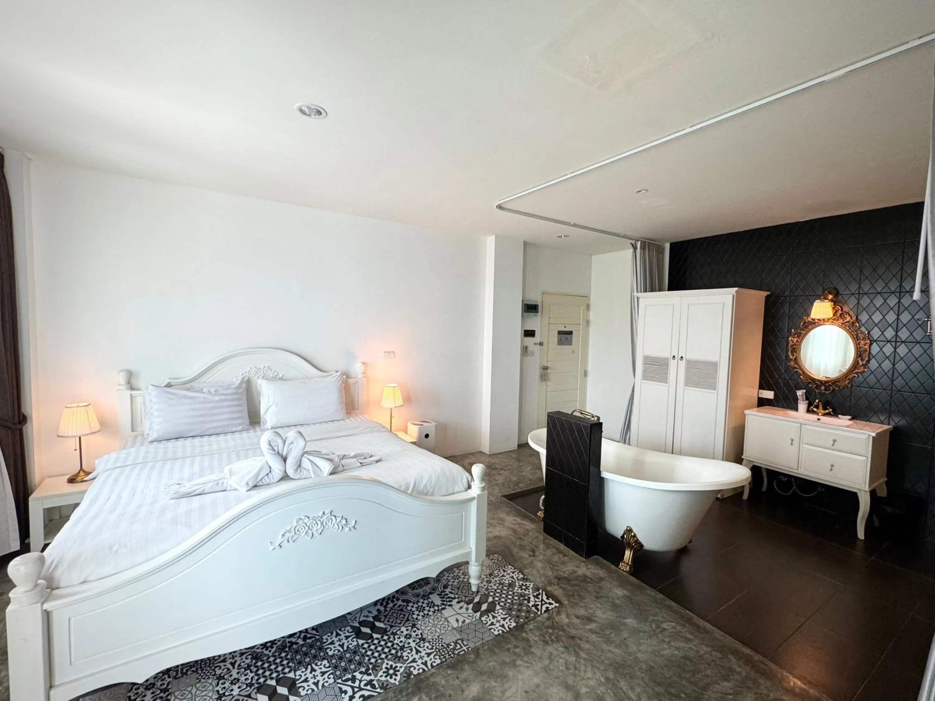 Facility for disabled guests, Bed in Nidhra Lanna Hotel Chiang Mai