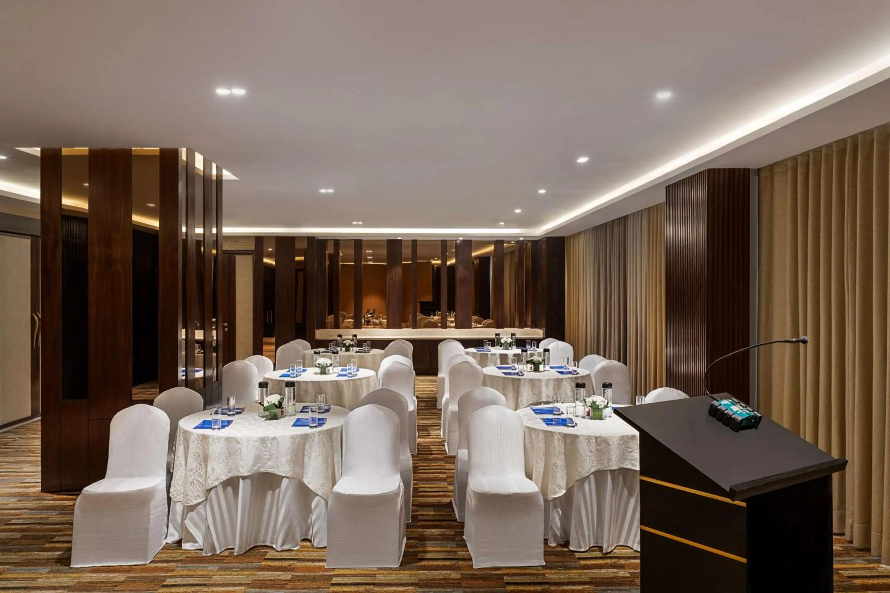 Meeting/conference room in Hilton Jaipur