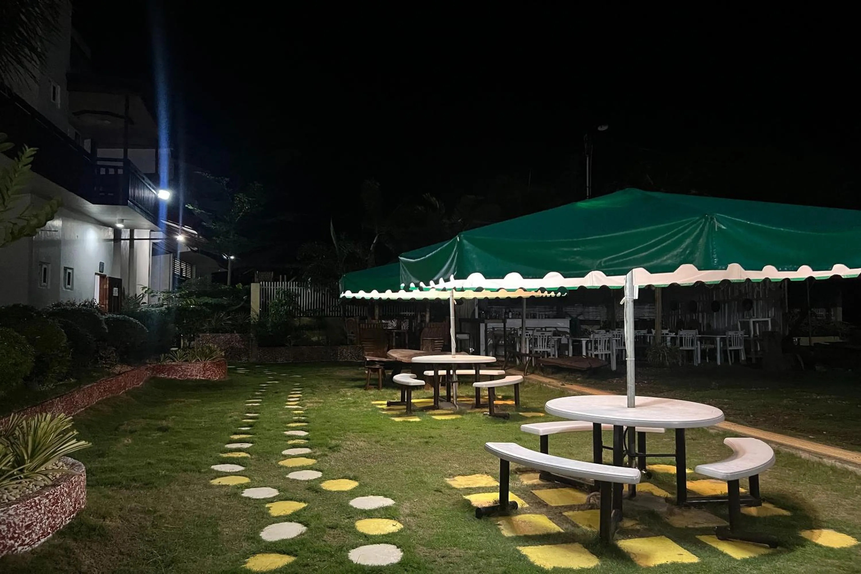 Garden in Gilin Suites Puerto Princesa Palawan