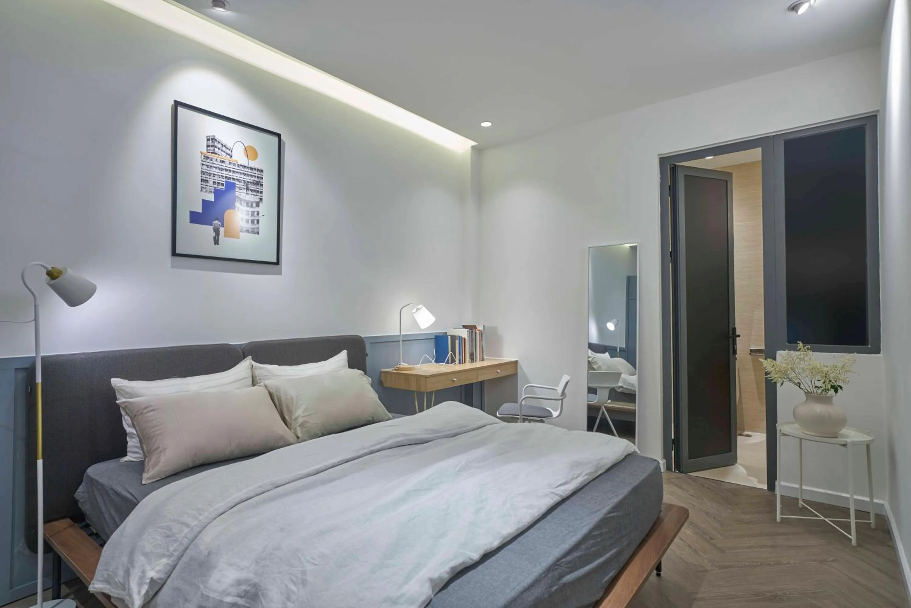 Bed in Express by M Village Đinh Công Tráng