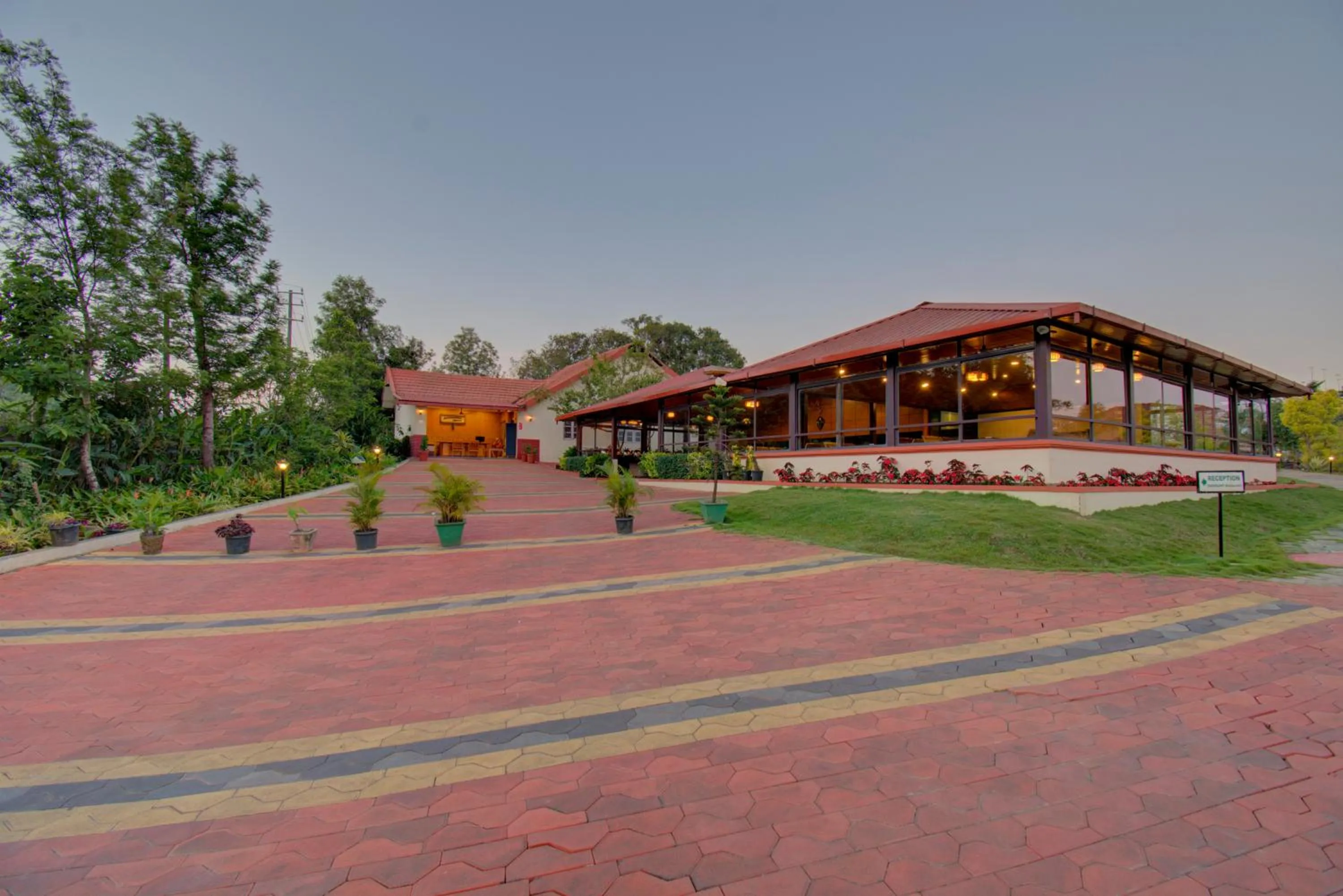 Property building in Woodstock Resorts