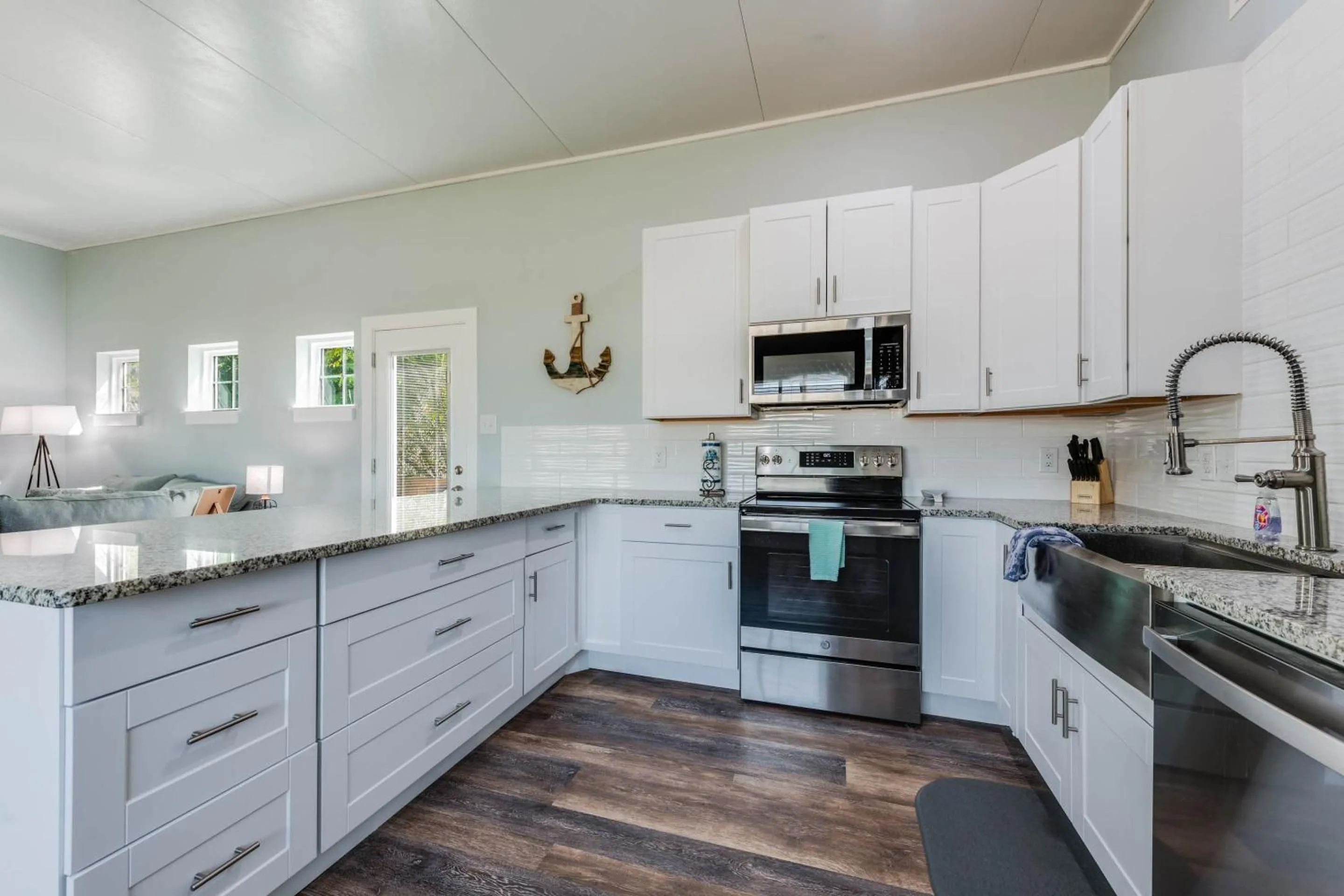 Property building in Chillin At The Beach