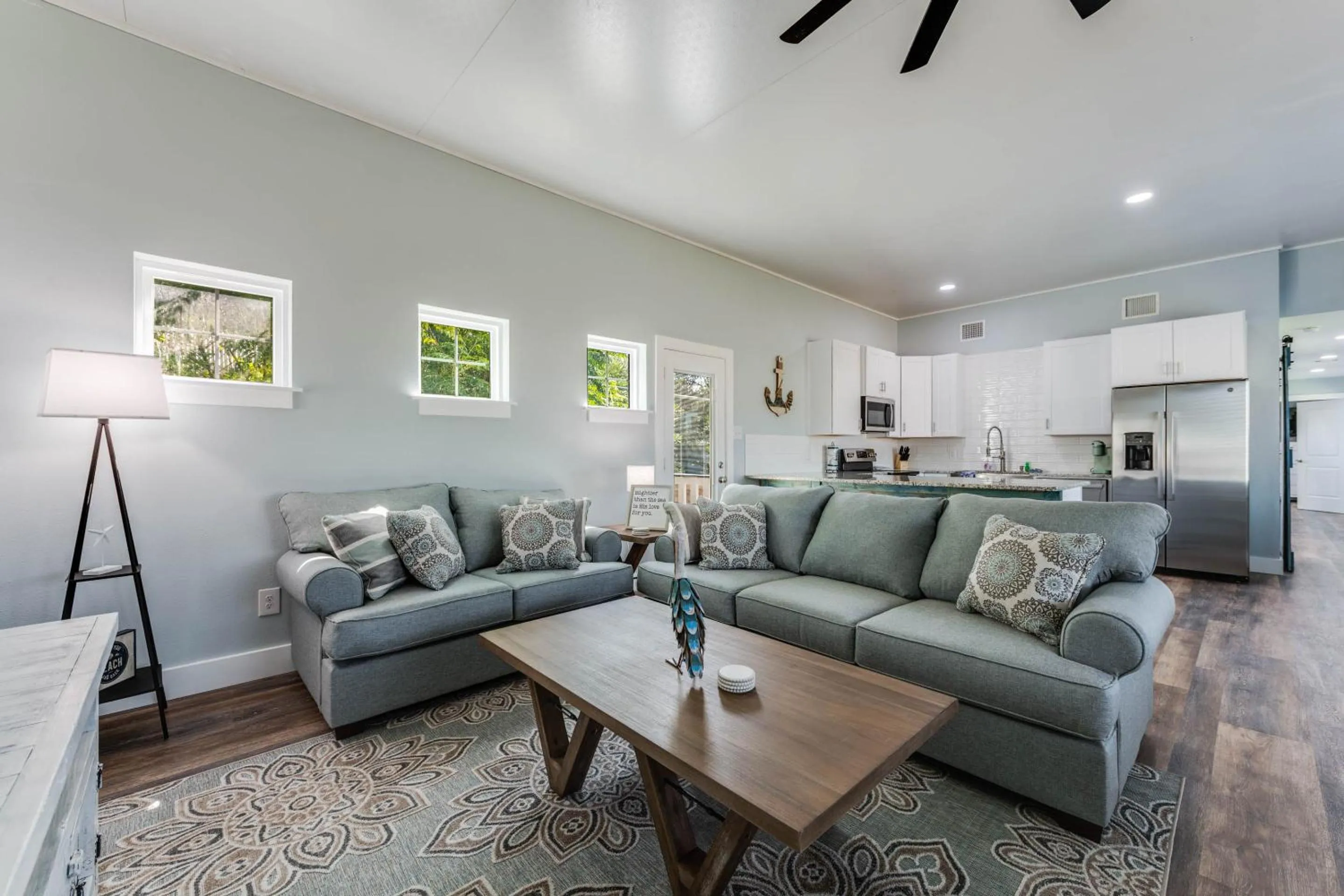 Property building in Chillin At The Beach