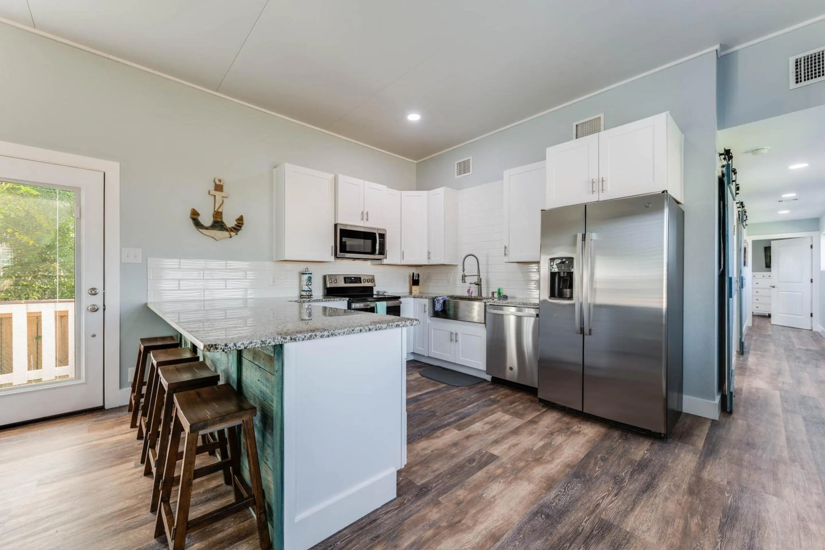 Property building in Chillin At The Beach