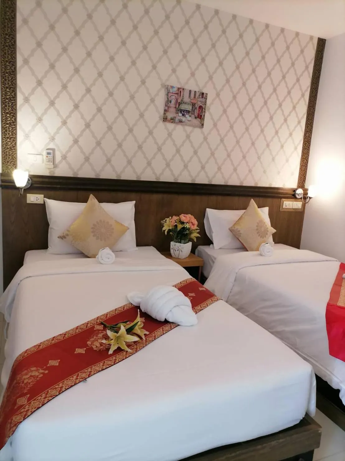 Bedroom, Bed in NJ PATONG HOTEL