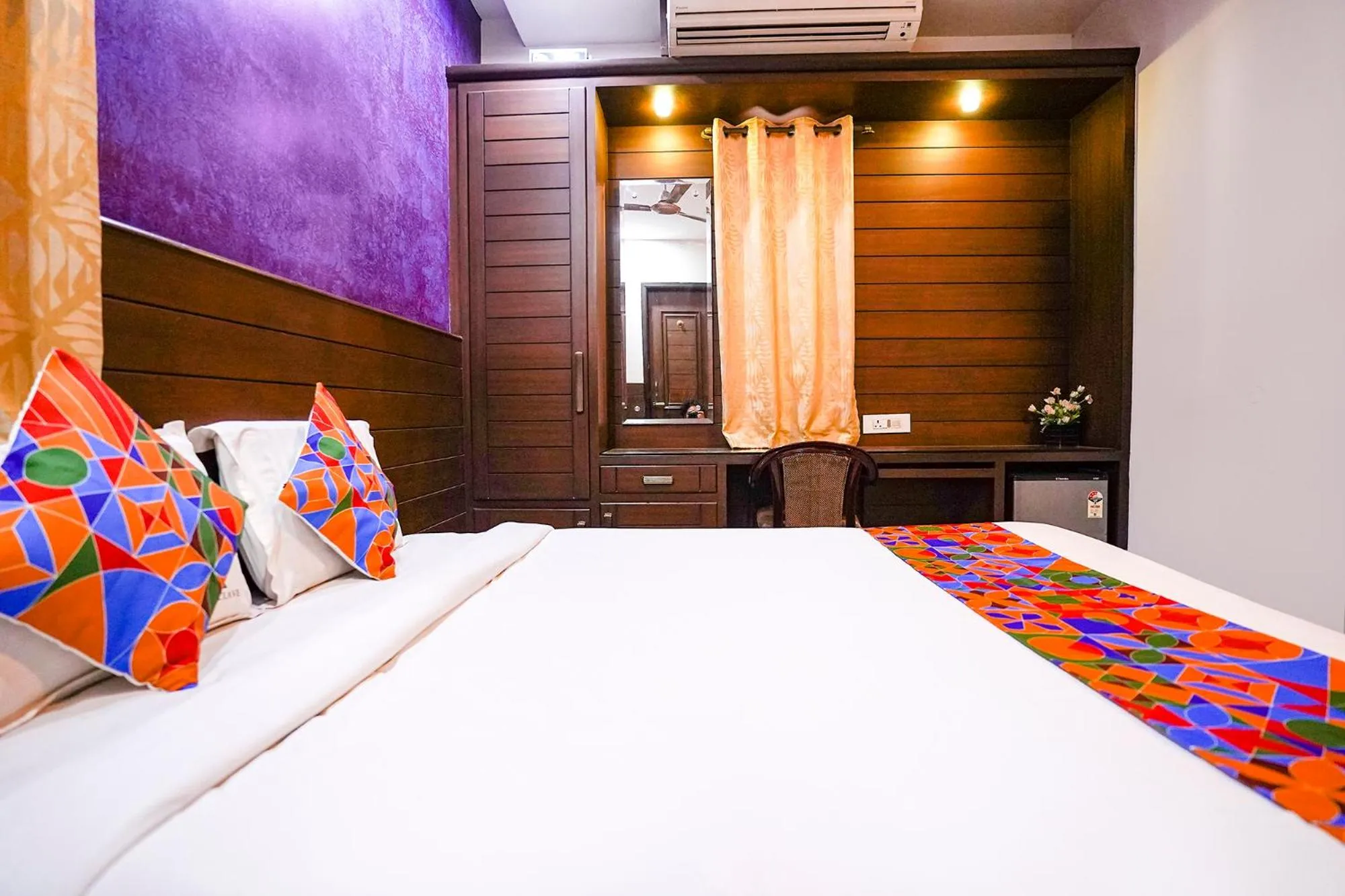 Bed in FabHotel Sai Residency - Nr Rela Hospital, Chromepet