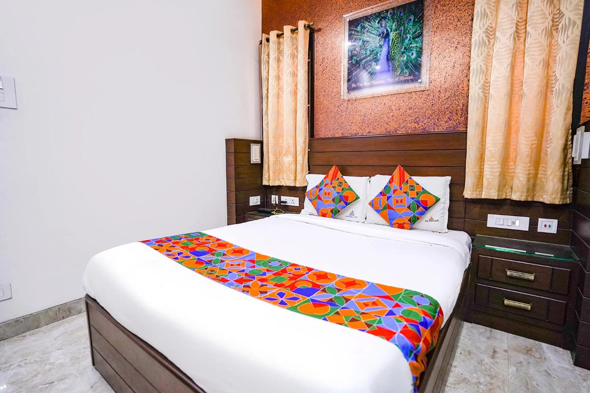 Bedroom, Bed in FabHotel Sai Residency - Nr Rela Hospital, Chromepet