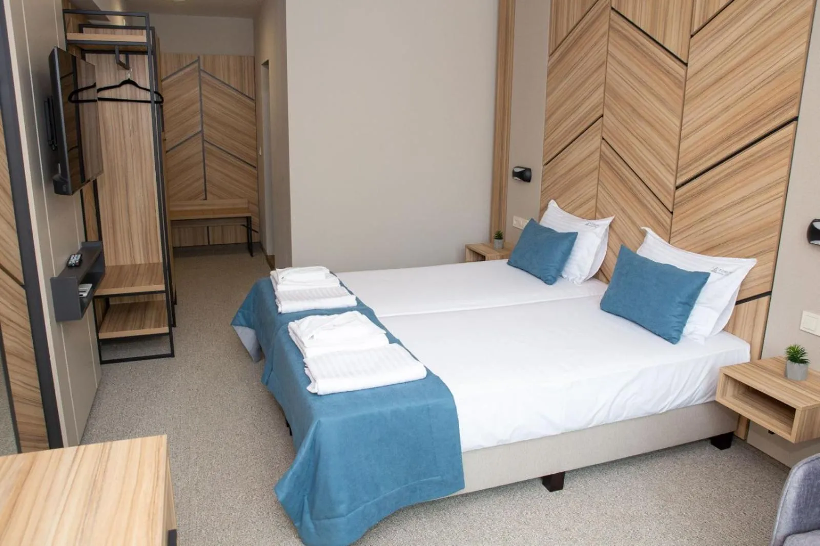 Bed in Hotel Forum City