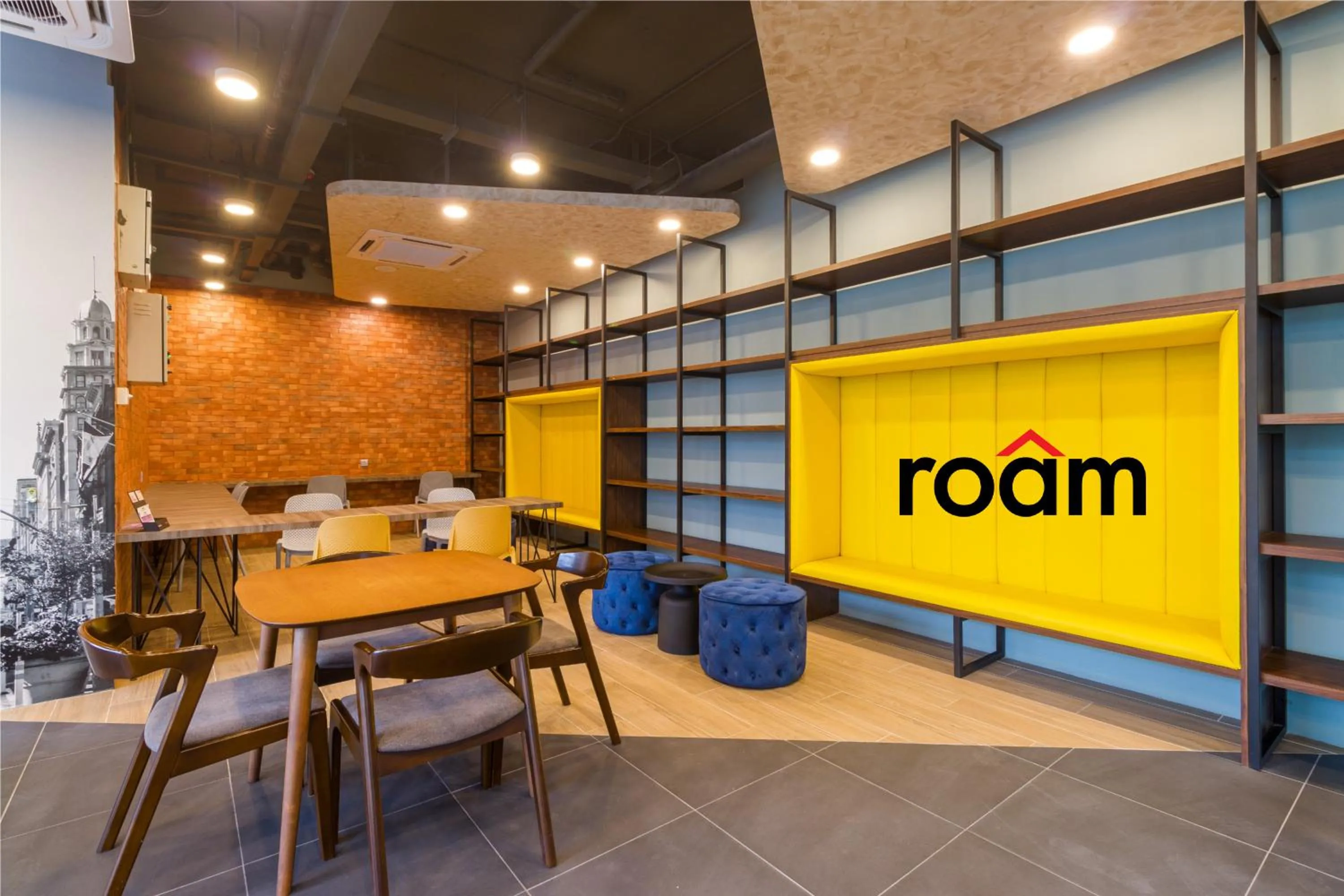 Lounge or bar in Neu Suites Residence, Embassy Row