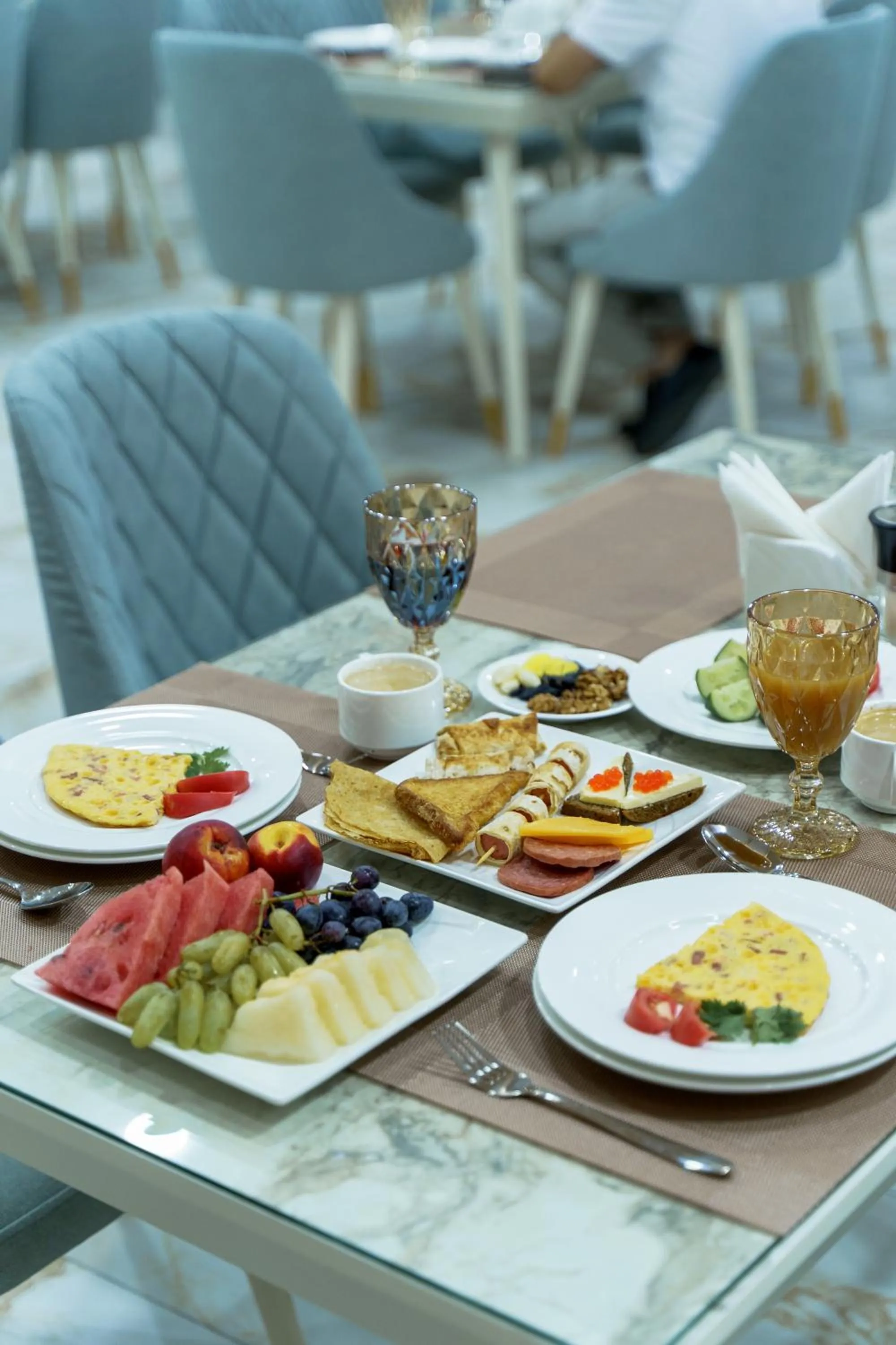 Dining area in AYNIY Hotel