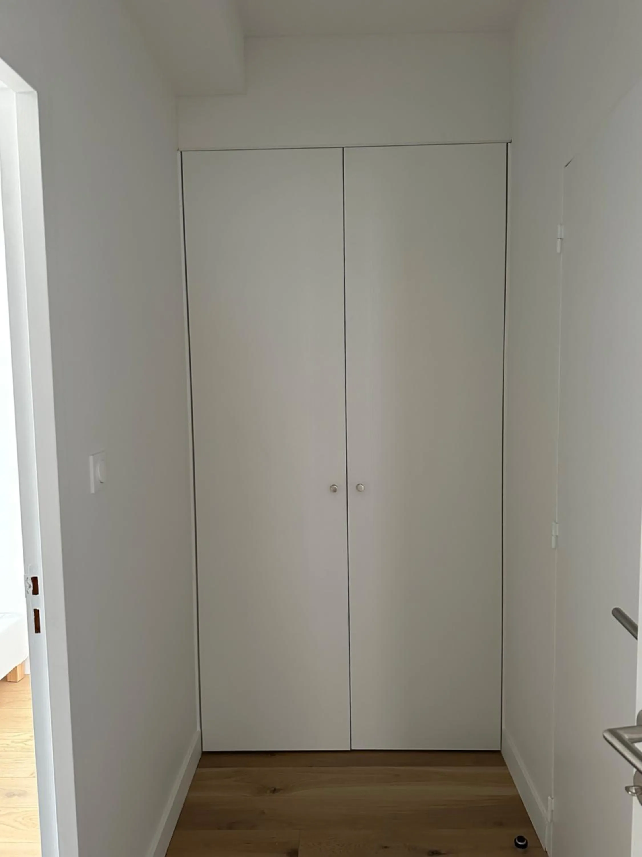 wardrobe in Appartement Design X - Hyper Centre - Parking Privé - Terrasse Plein Sud Quimper