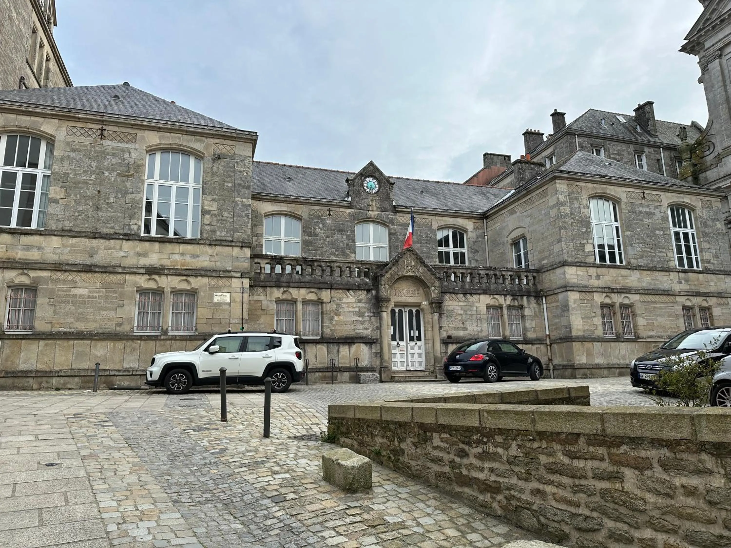 Landmark view in Appartement Design X - Hyper Centre - Parking Privé - Terrasse Plein Sud Quimper