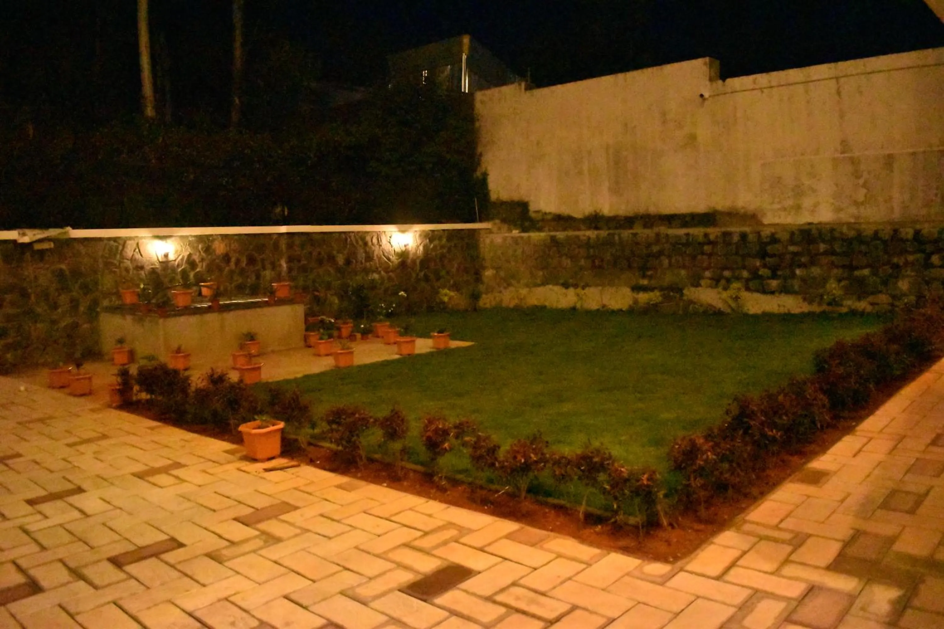 Garden view in Hotel NT Grand Yercaud