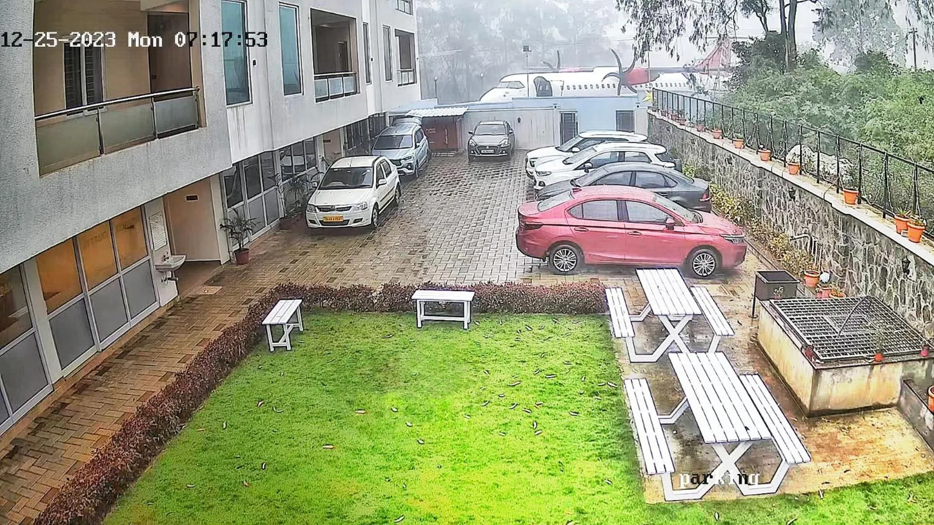 Parking in Hotel NT Grand Yercaud