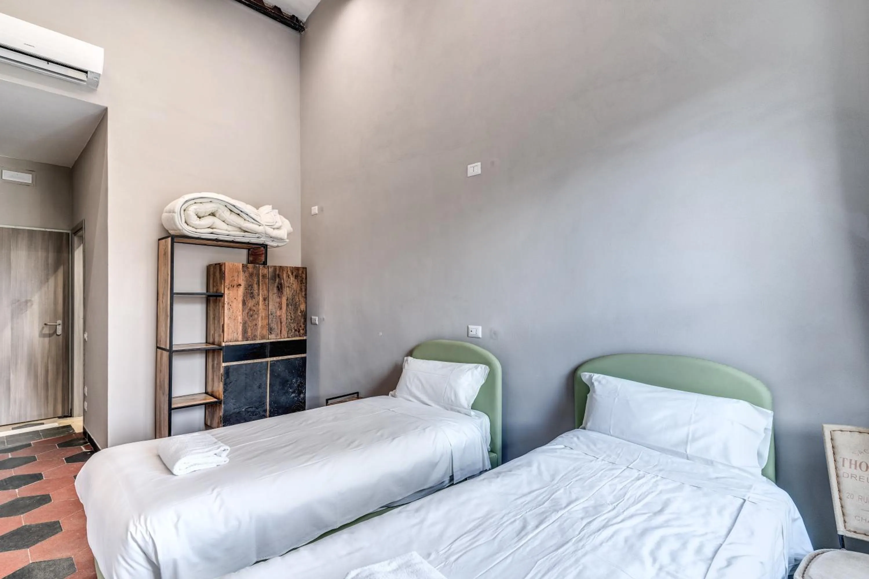 Bed in Borgo Ripa Urban Travel