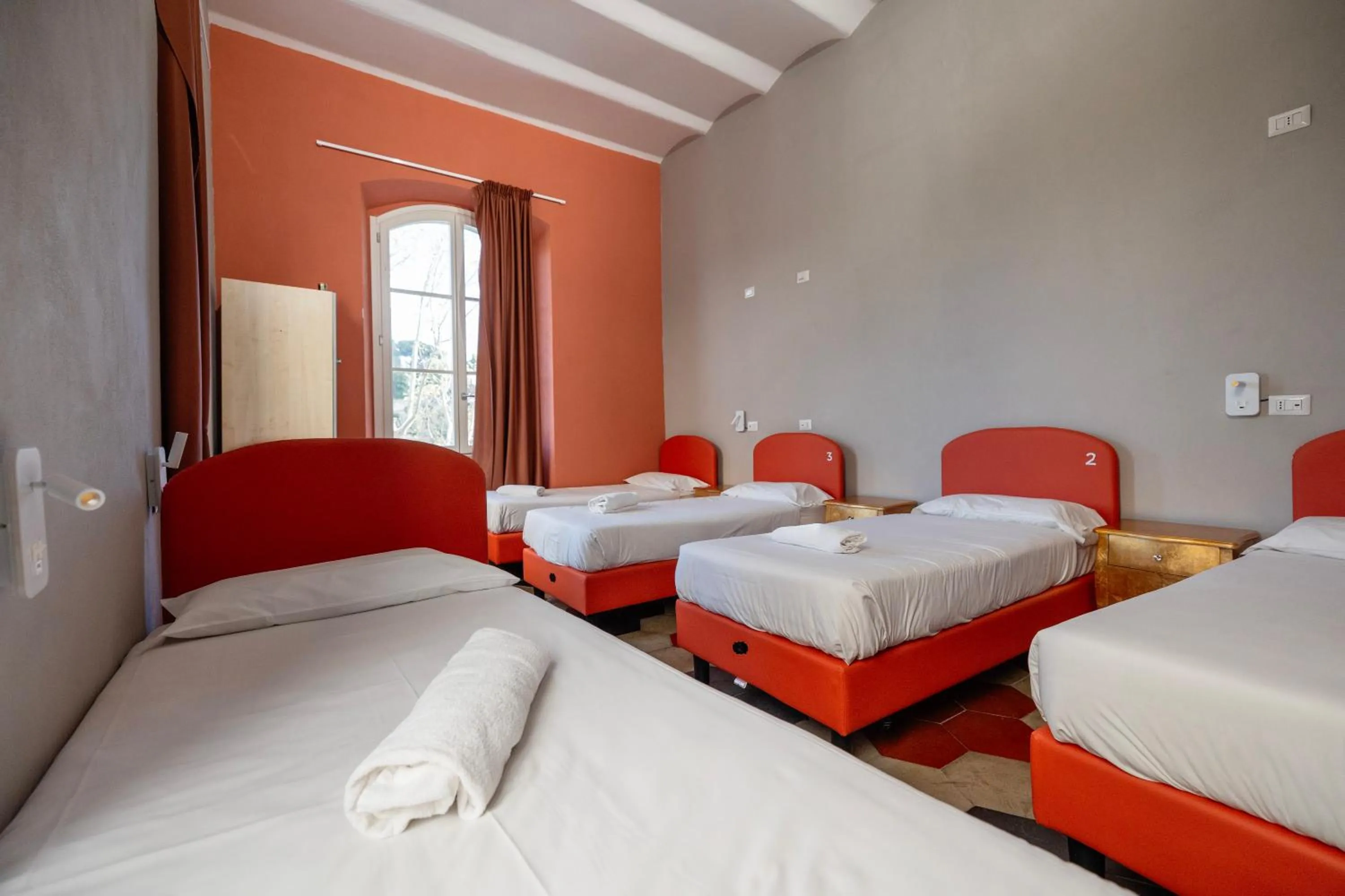Photo of the whole room, Bed in Borgo Ripa Urban Travel
