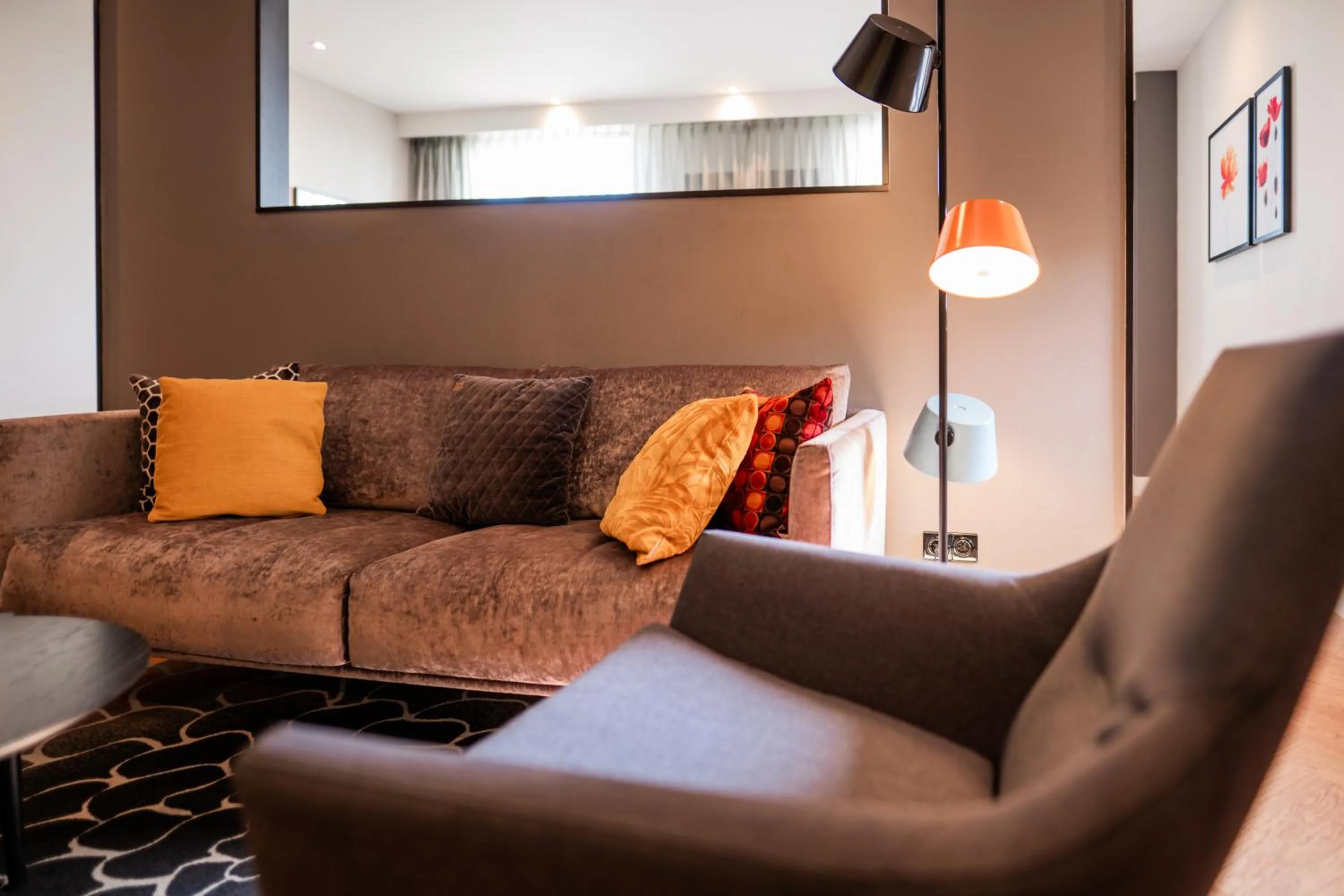 Seating area in Golden Tulip Leiden Centre