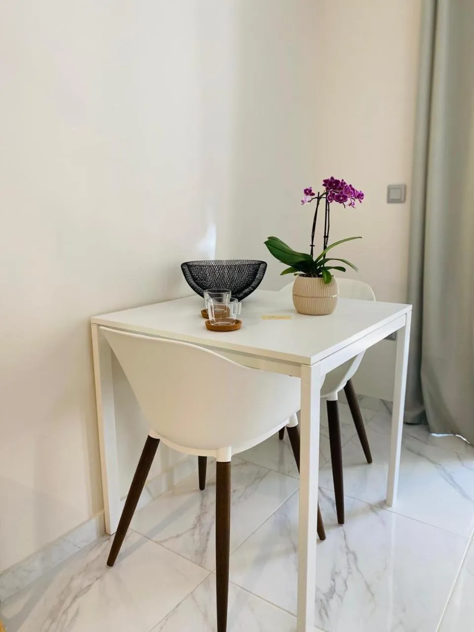 Dining area in Cottage Boutique Apartments Athens