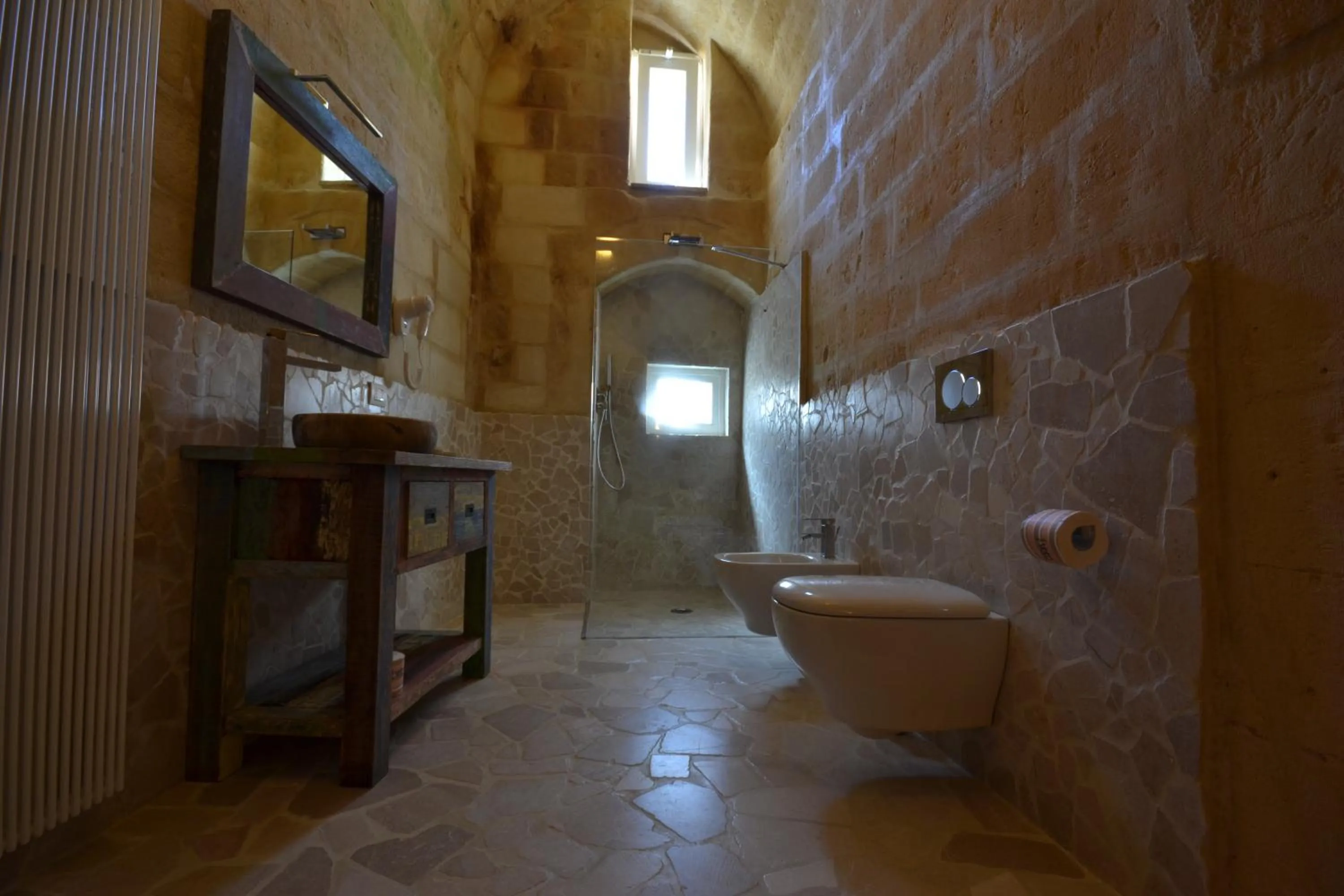 Bathroom in Antico Convicino Rooms Suites & SPA