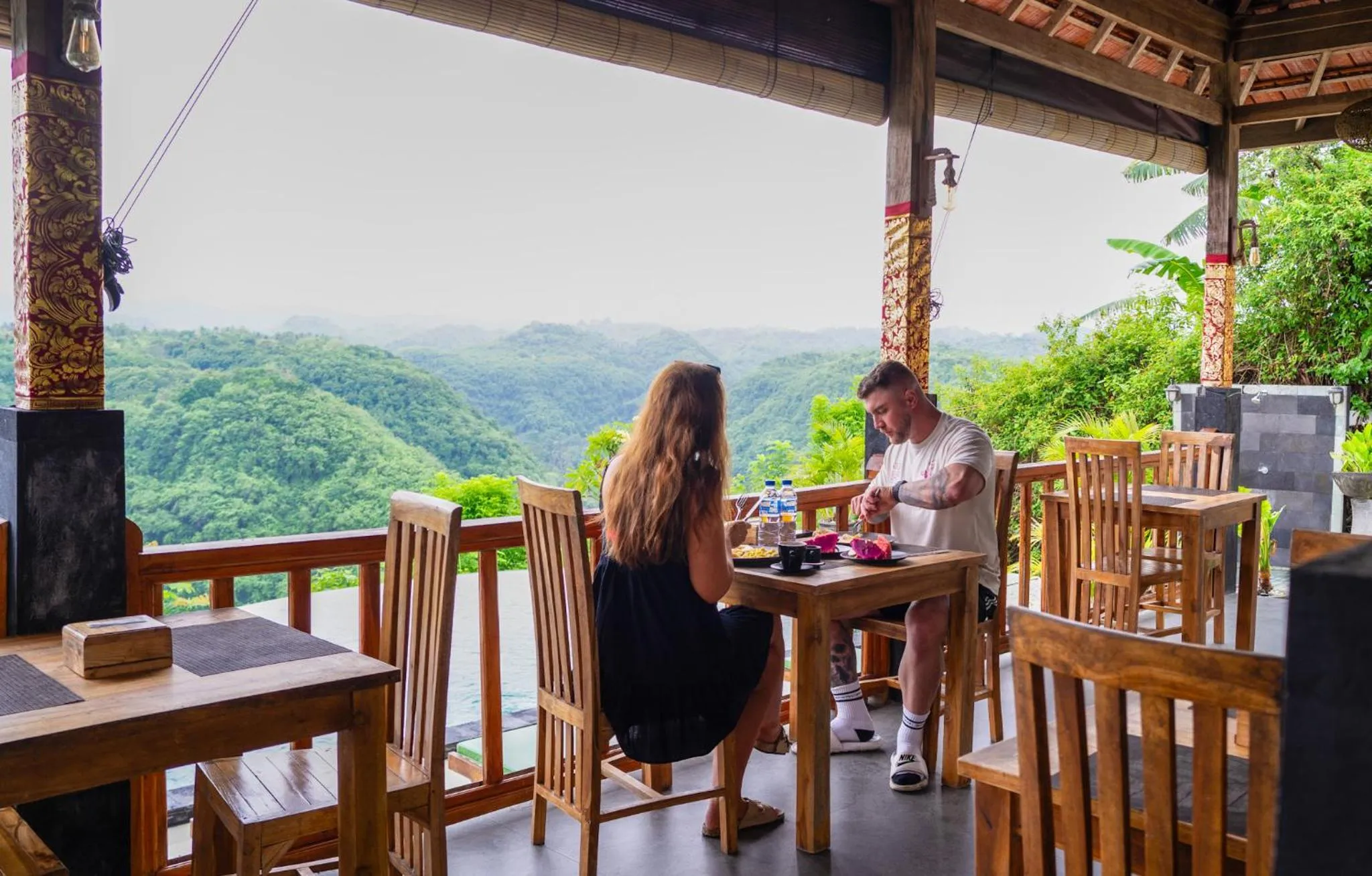 Restaurant/places to eat in Green Coco Suite by AGATA