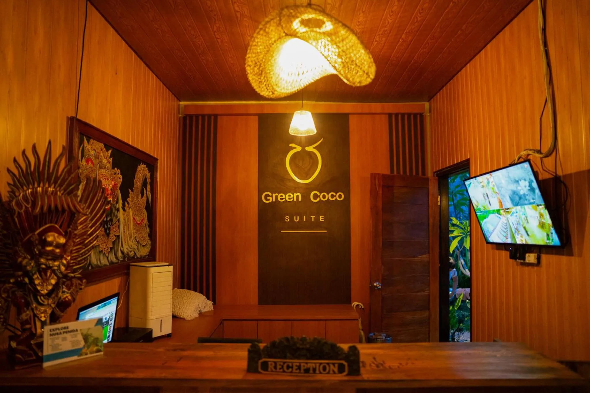 Property logo or sign in Green Coco Suite by AGATA