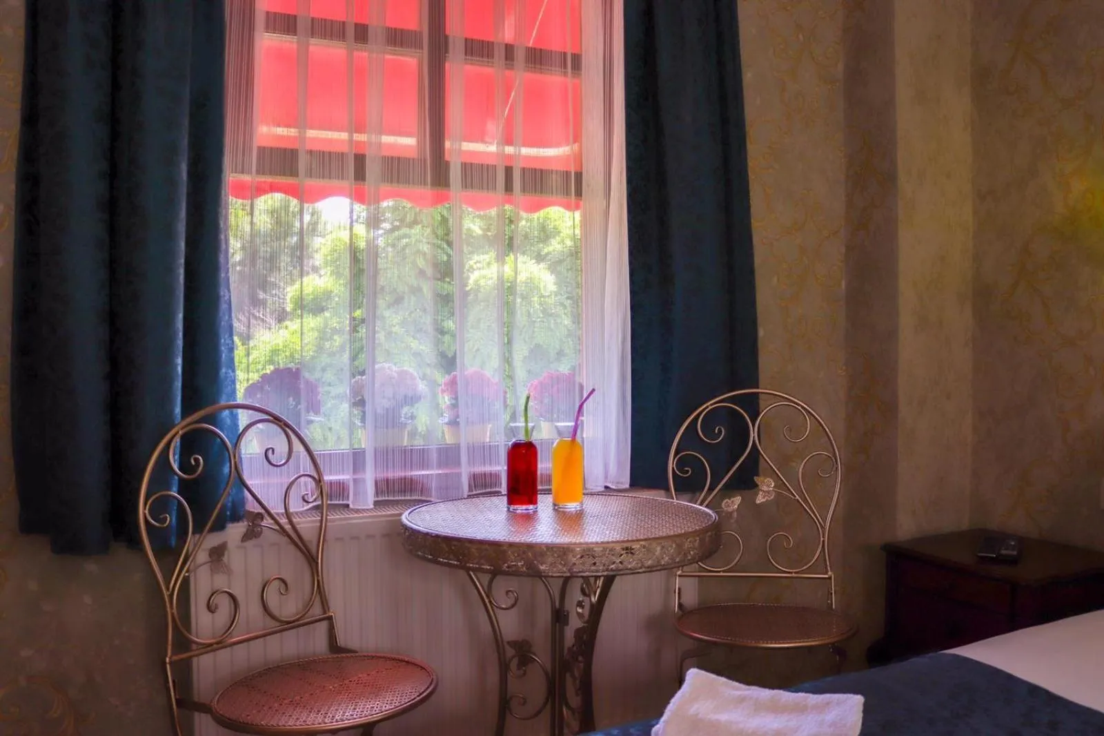 Living room in Doruk Hotel