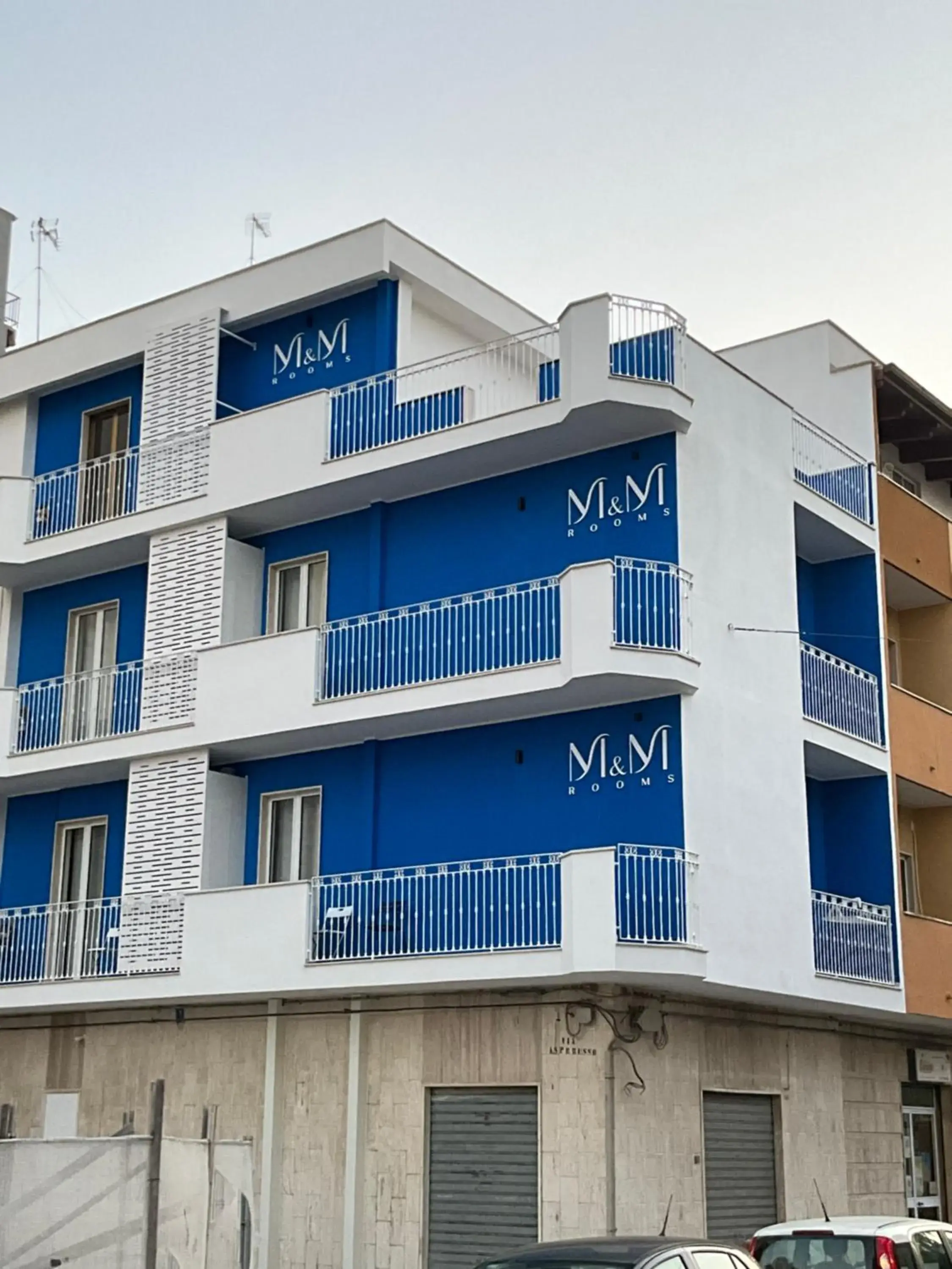 Standard Double or Twin Room with Balcony - single occupancy in M&M rooms Margherita di Savoia Standard Double or Twin Room with Balcony - single occupancy in M&M rooms Margherita di Savoia