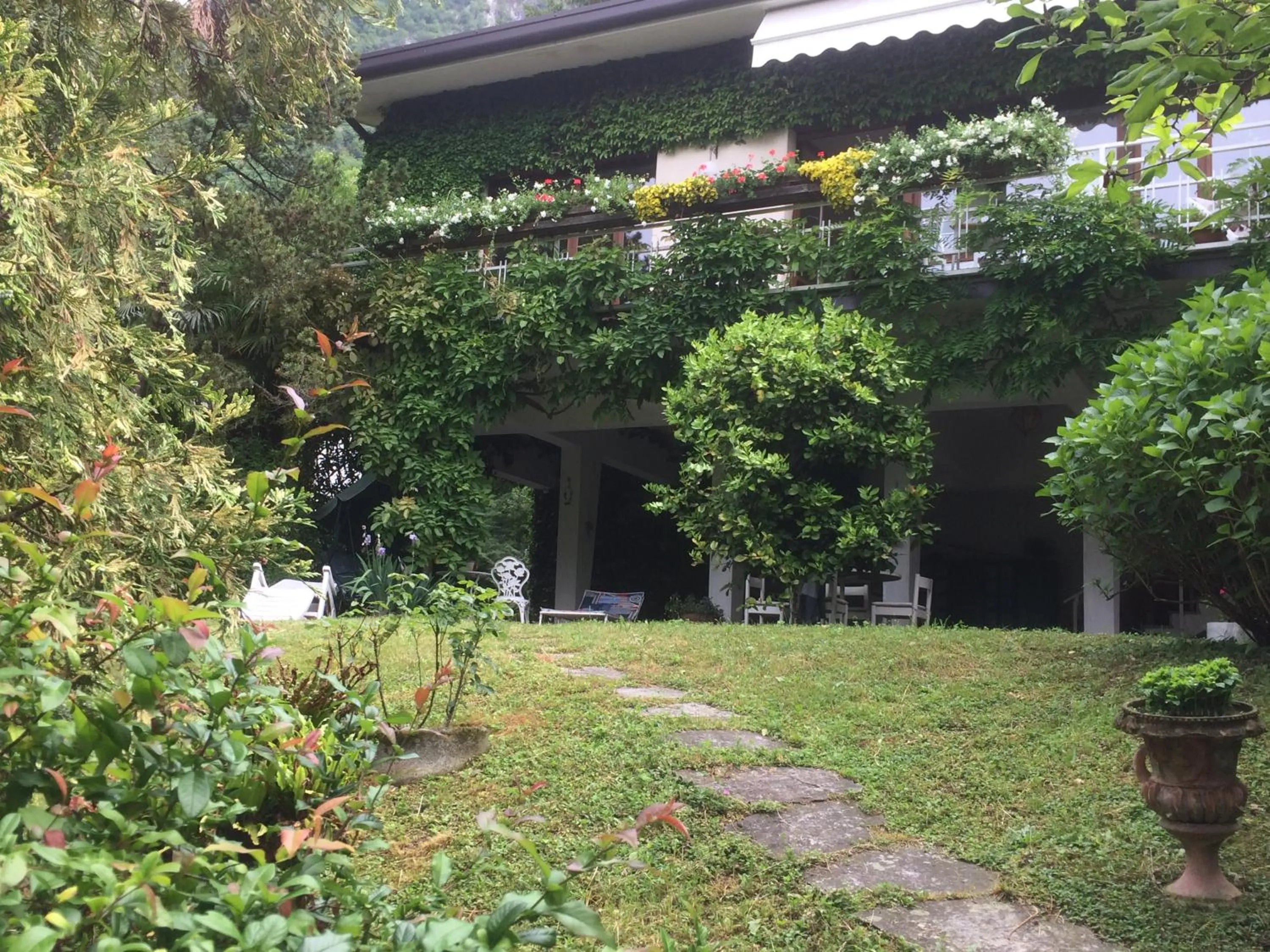 Property building in B&B Le Ortensie -Lago di Como