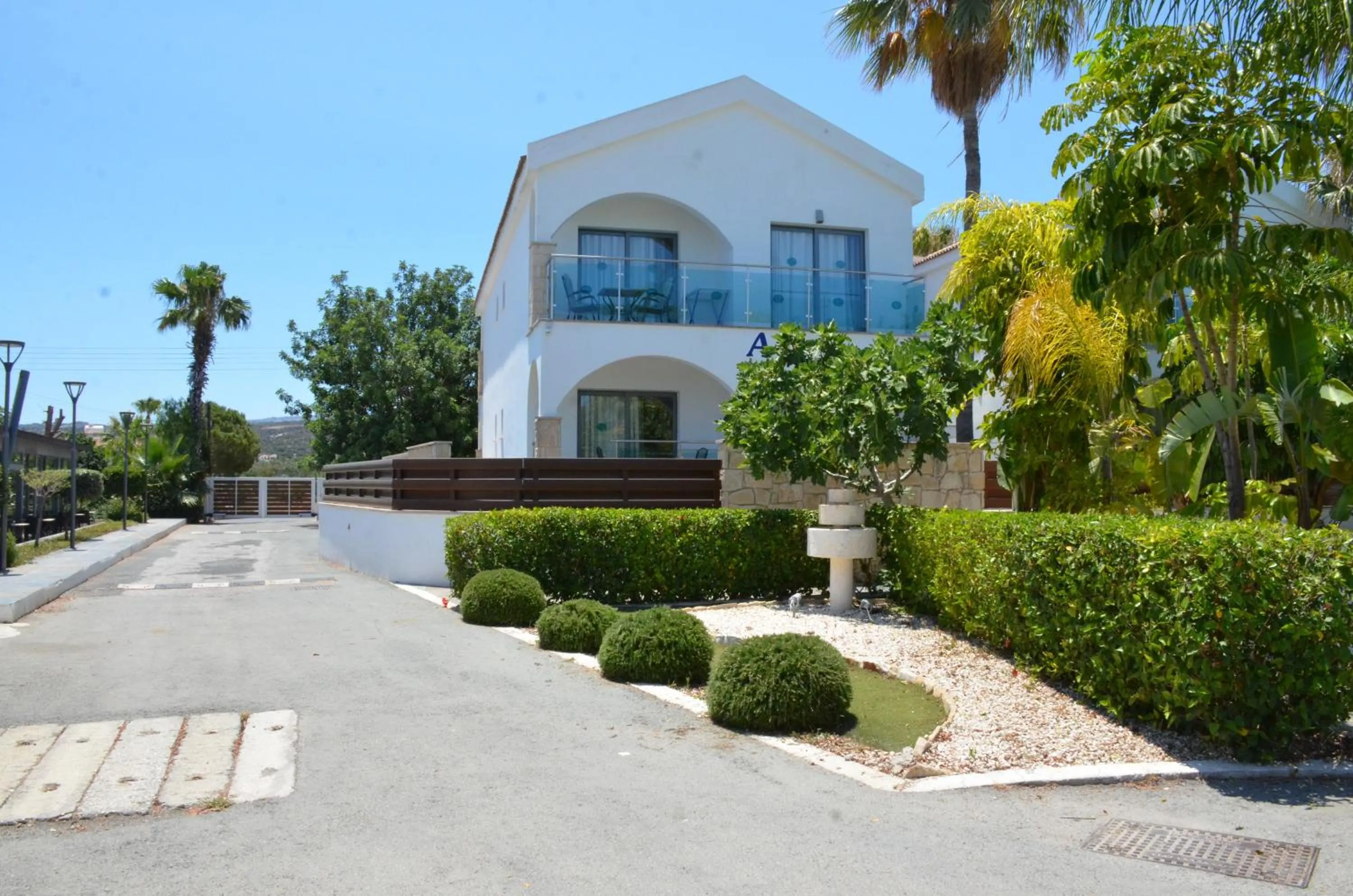 Latchi Escape Hotel and Suites