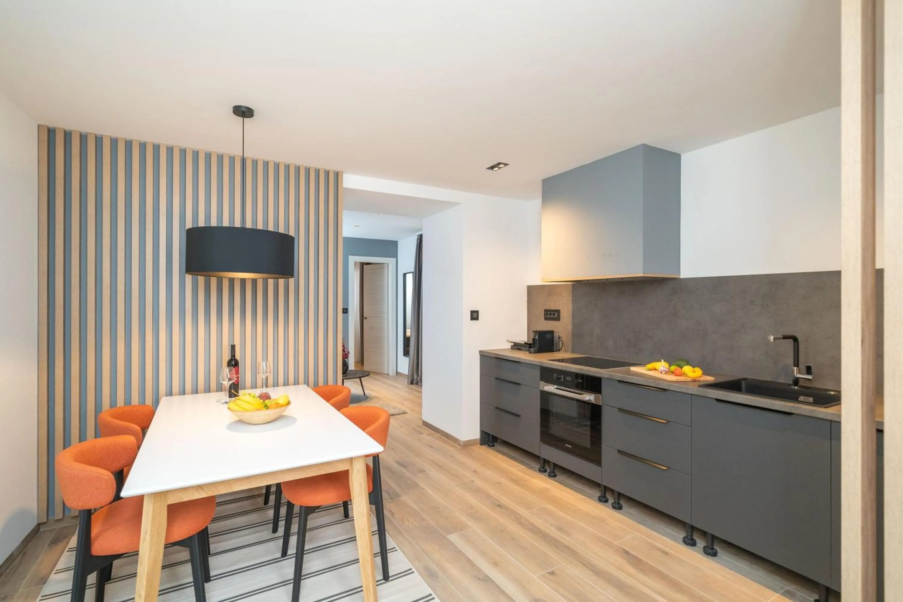 Kitchen or kitchenette in Apartments Villa Royale
