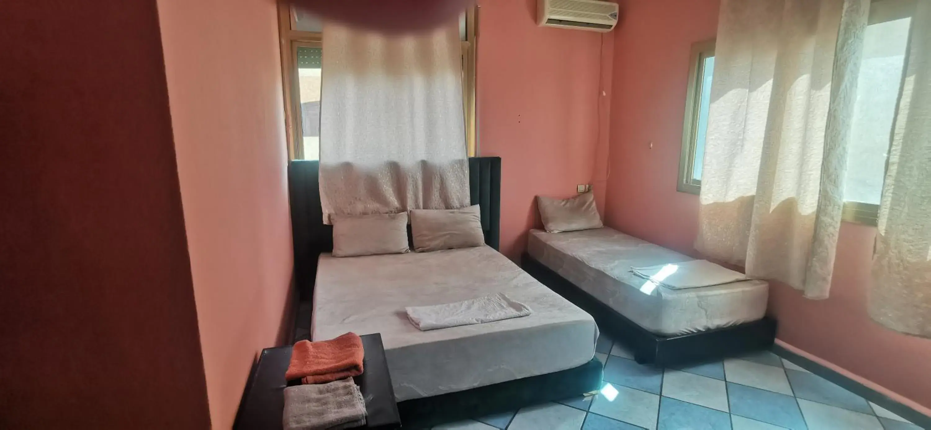 Large Double Room in Hotel Complex Europe Large Double Room in Hotel Complex Europe