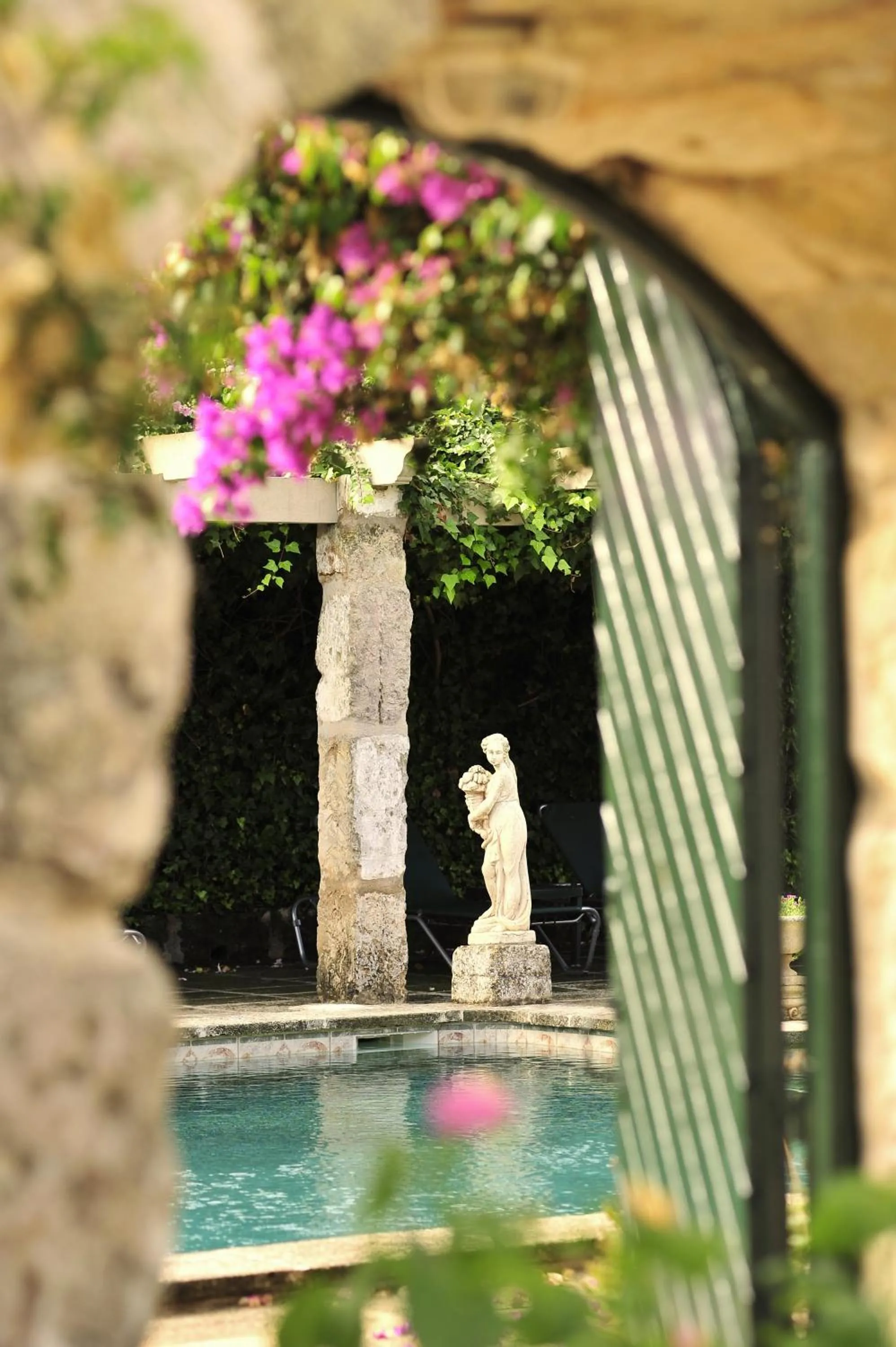 Swimming pool in Hotel Rural Biniarroca - Adults Only