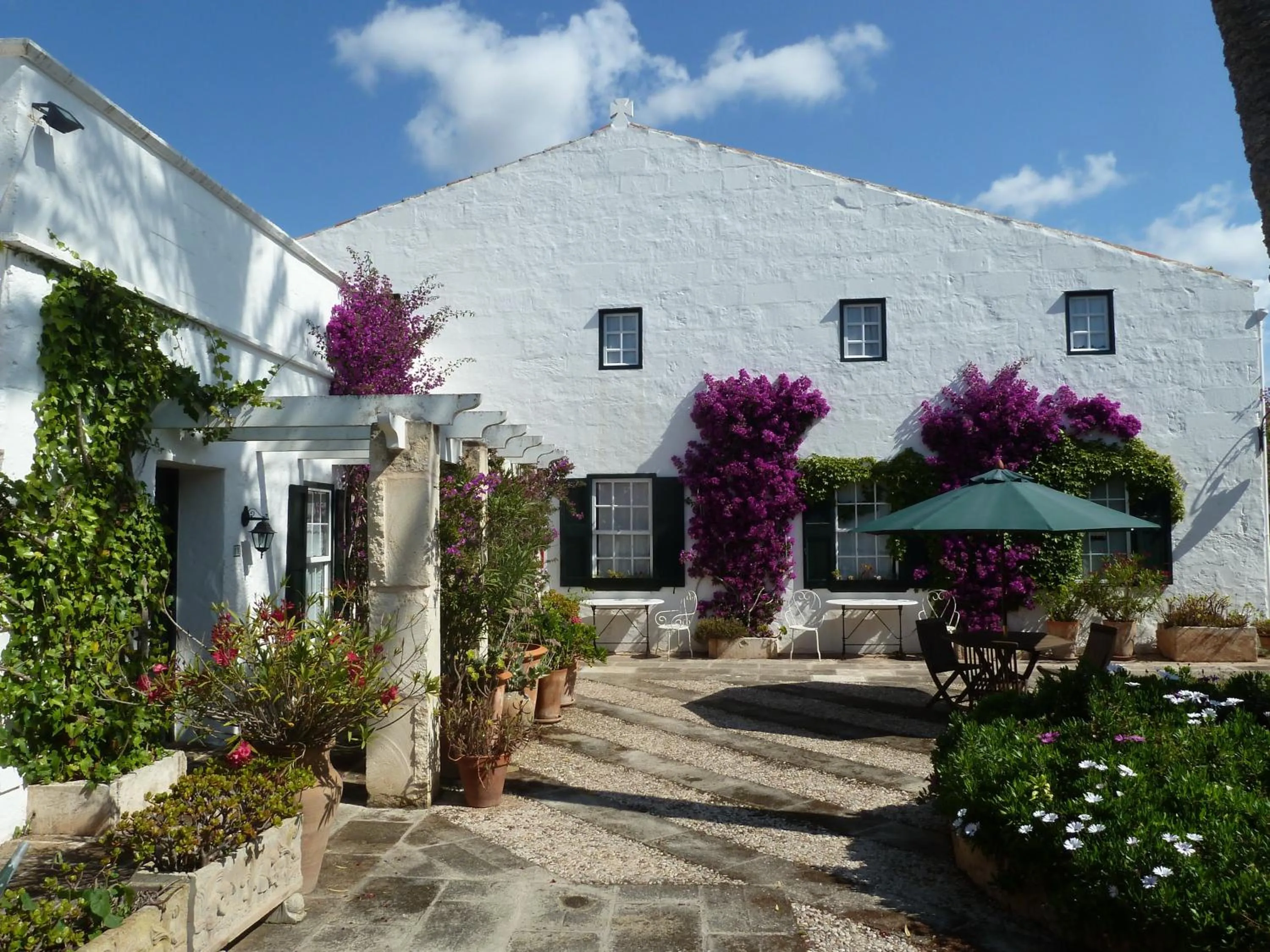 Facade/entrance in Hotel Rural Biniarroca - Adults Only