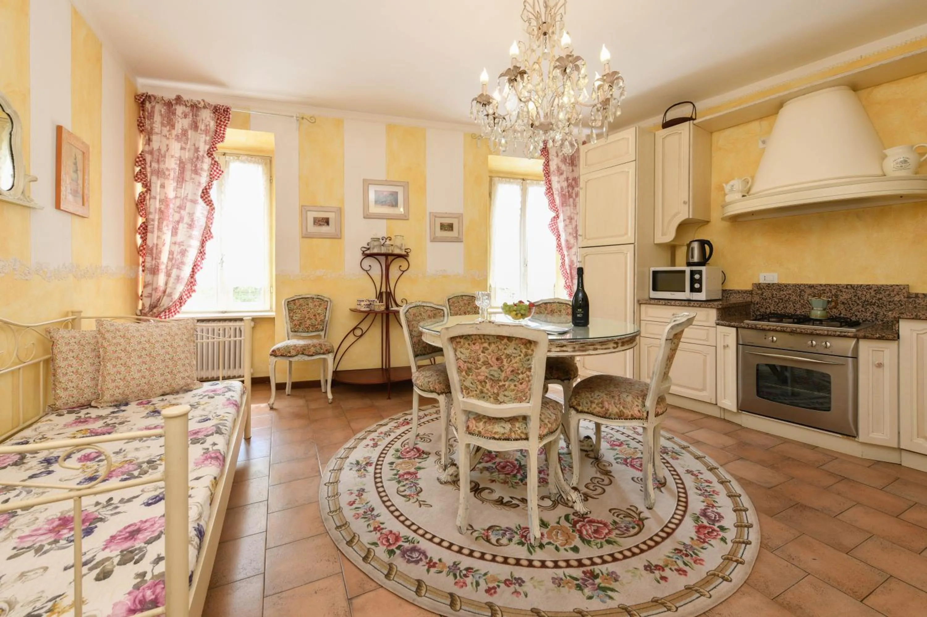 Relais De La Place