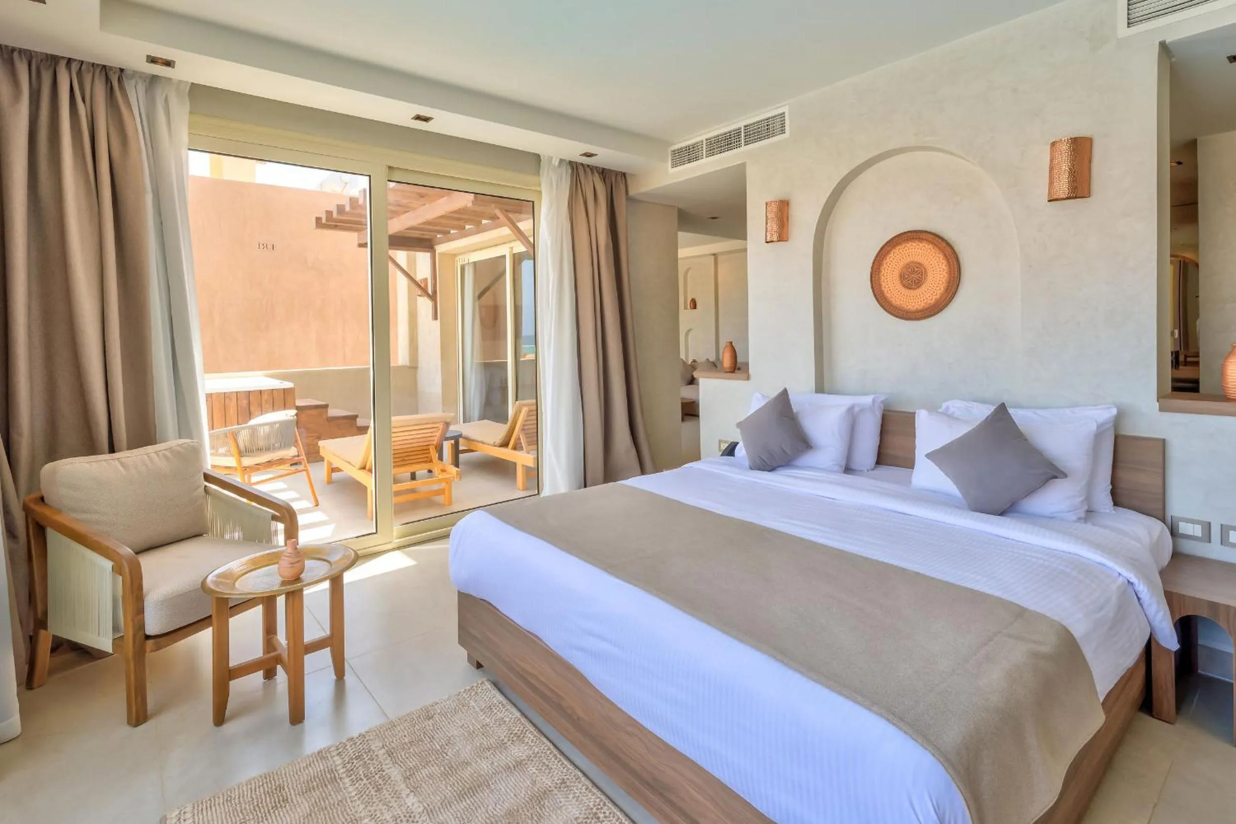 Bed in True Beach Resort